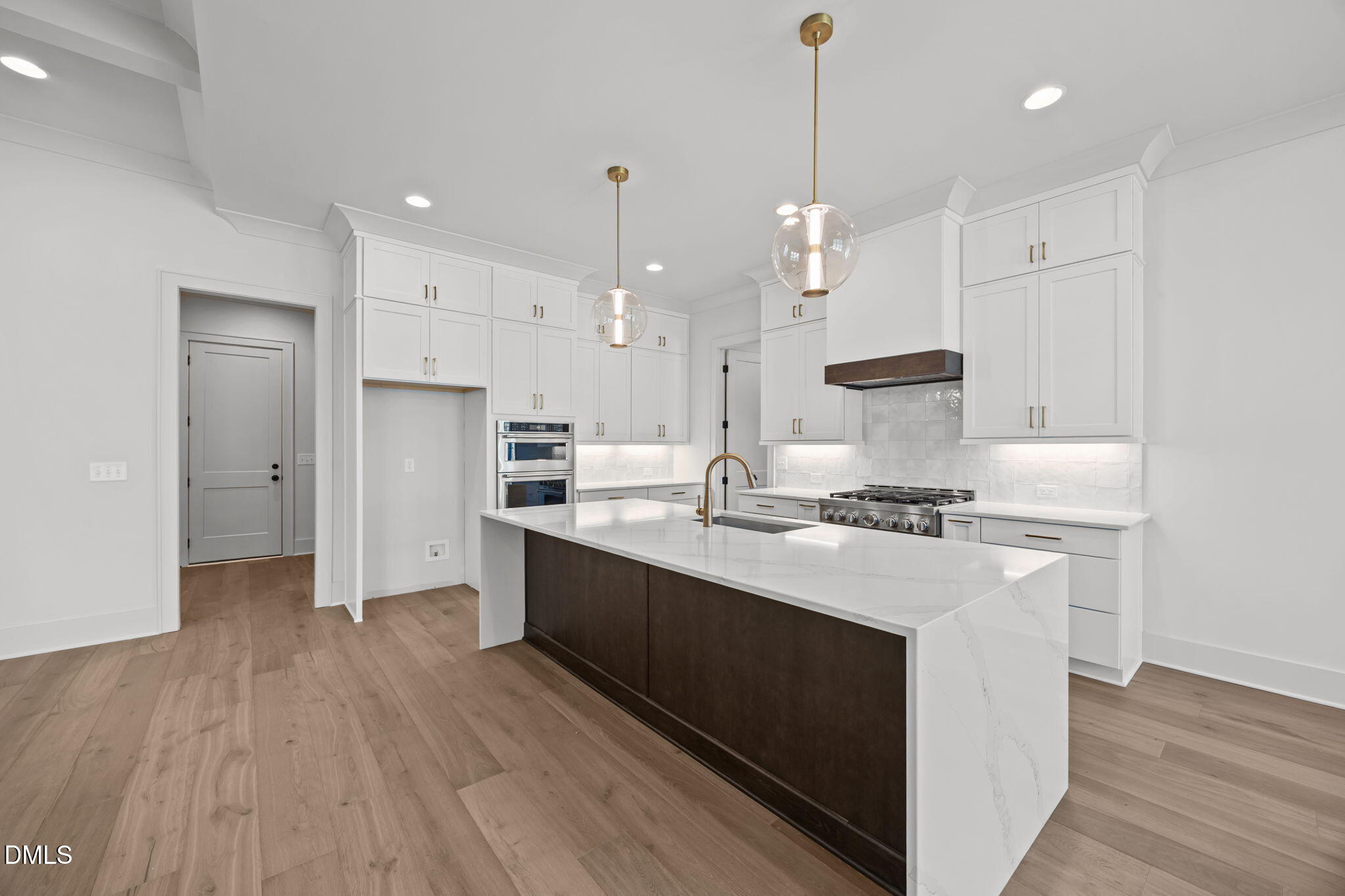 35 Chestnut Oak Drive