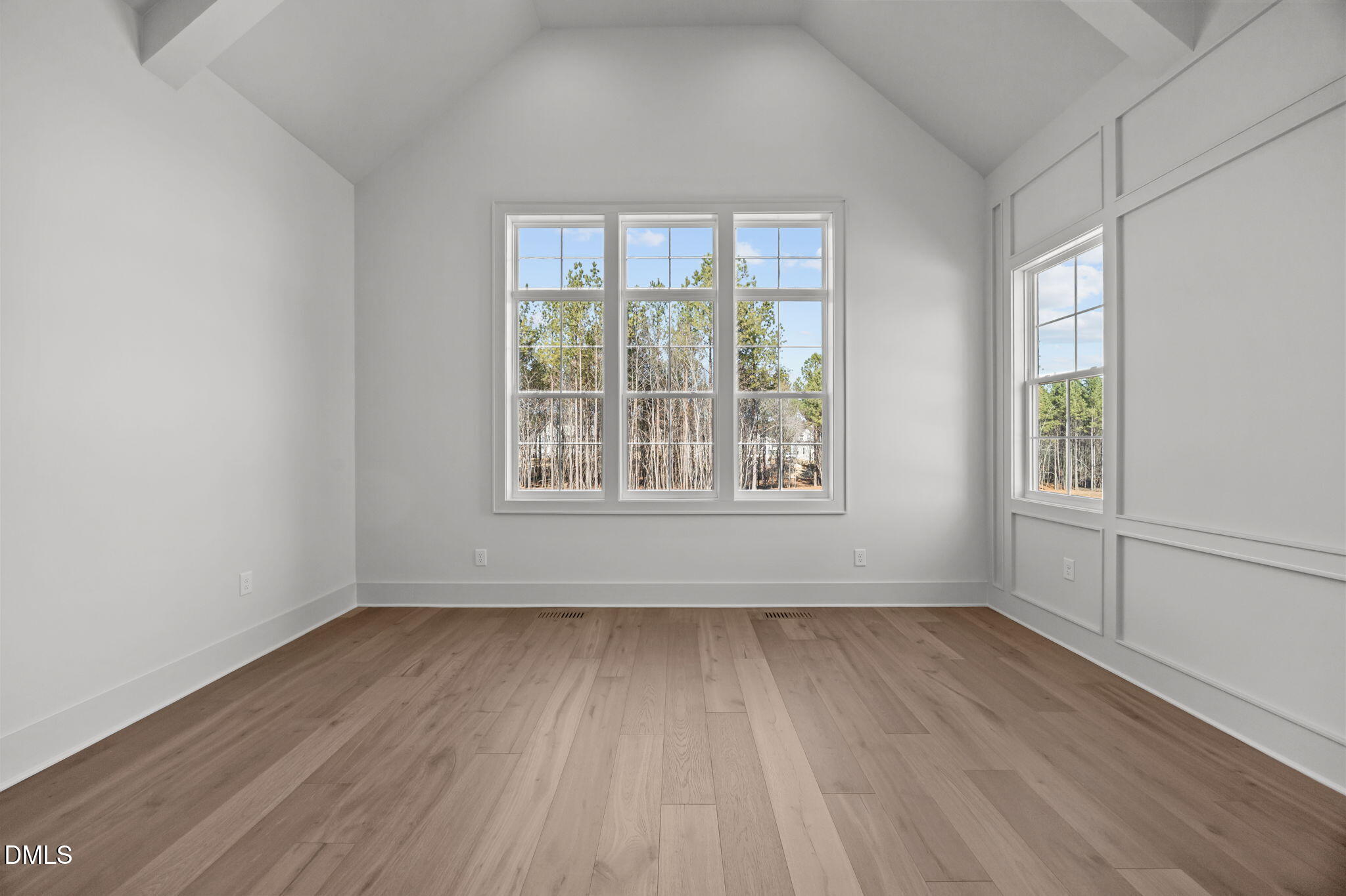 35 Chestnut Oak Drive
