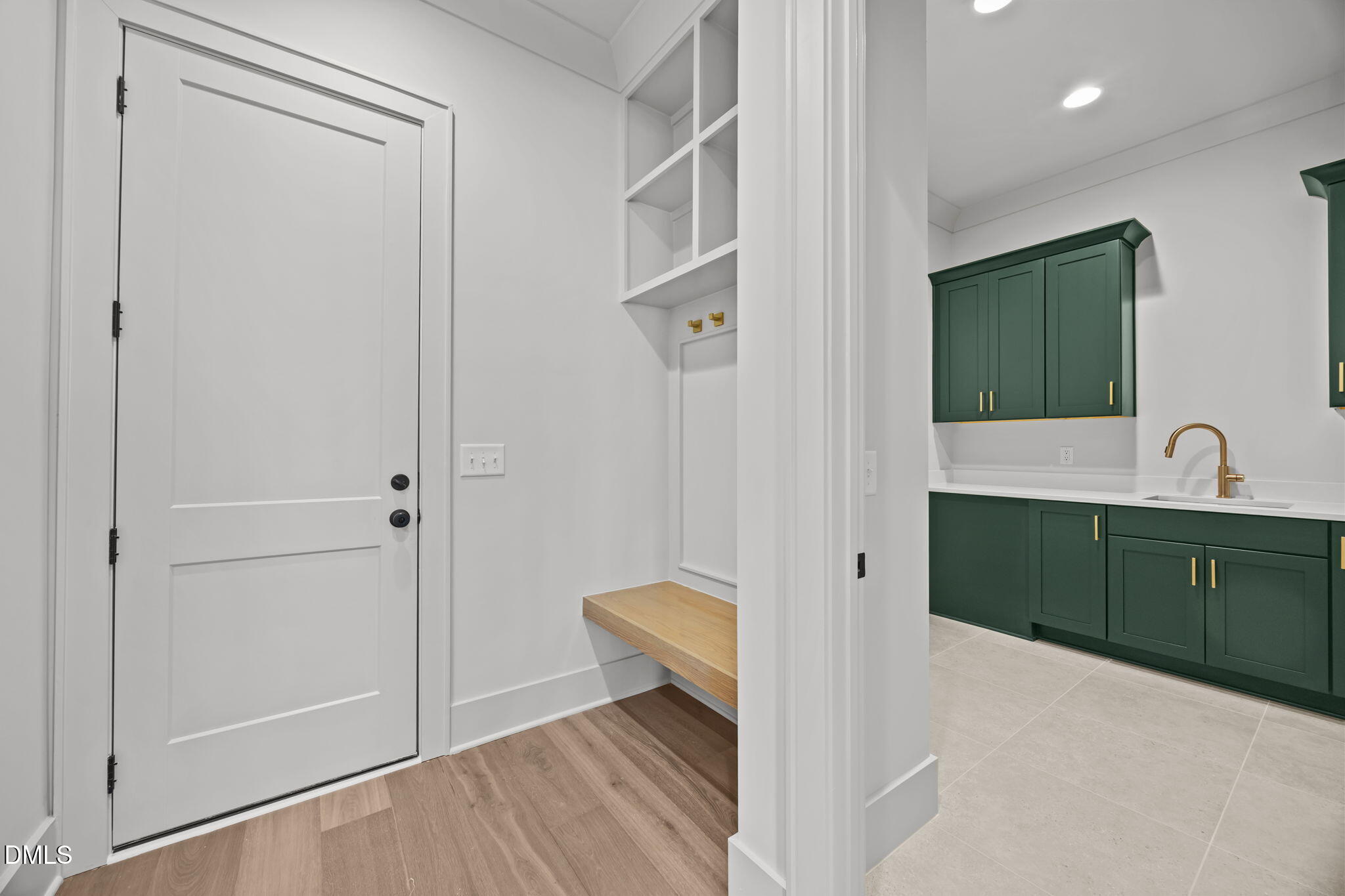 35 Chestnut Oak Drive