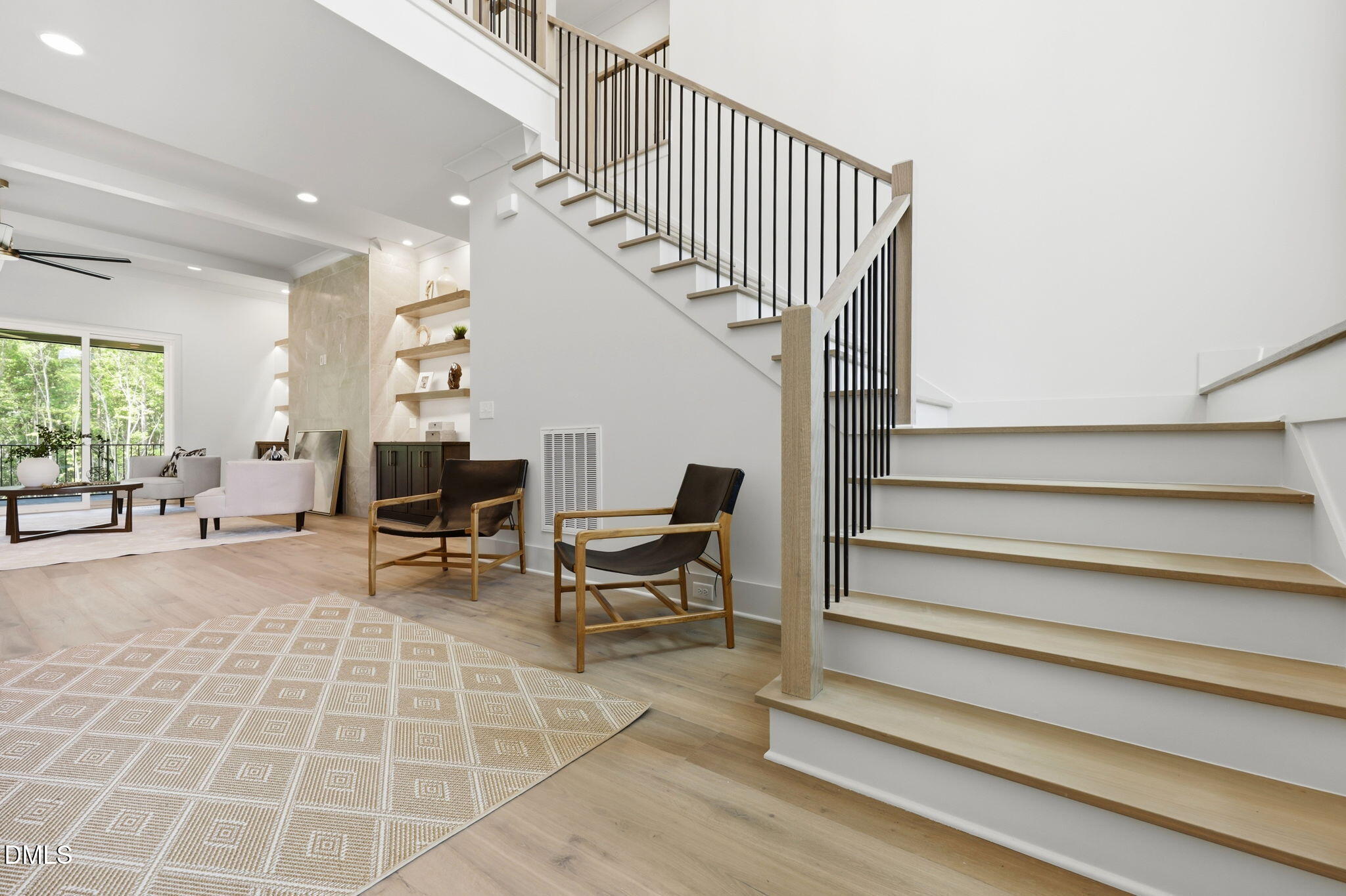 35 Chestnut Oak Drive