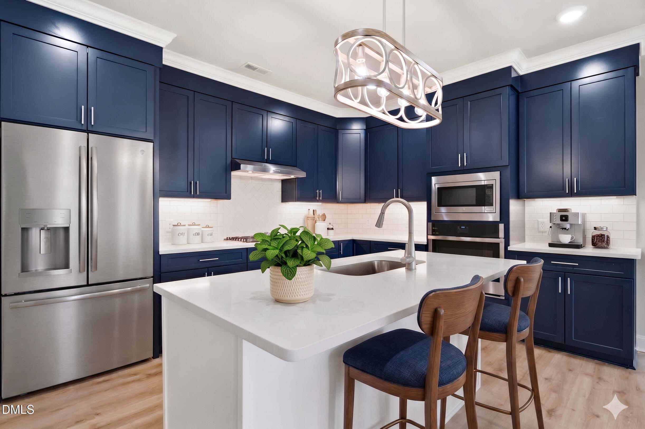1600 Gathering Park Circle # 204