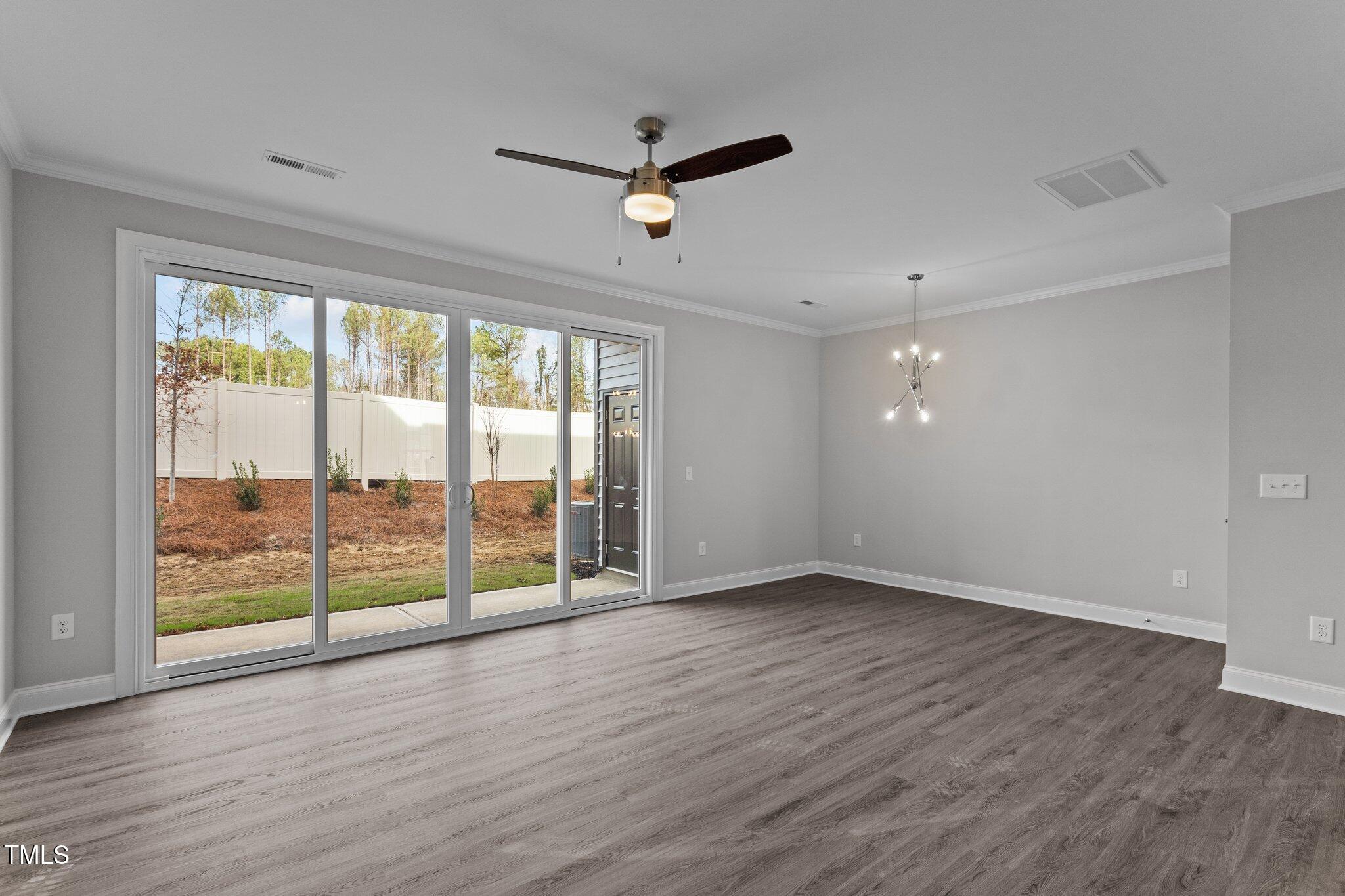 707 Jamescroft Way # 15