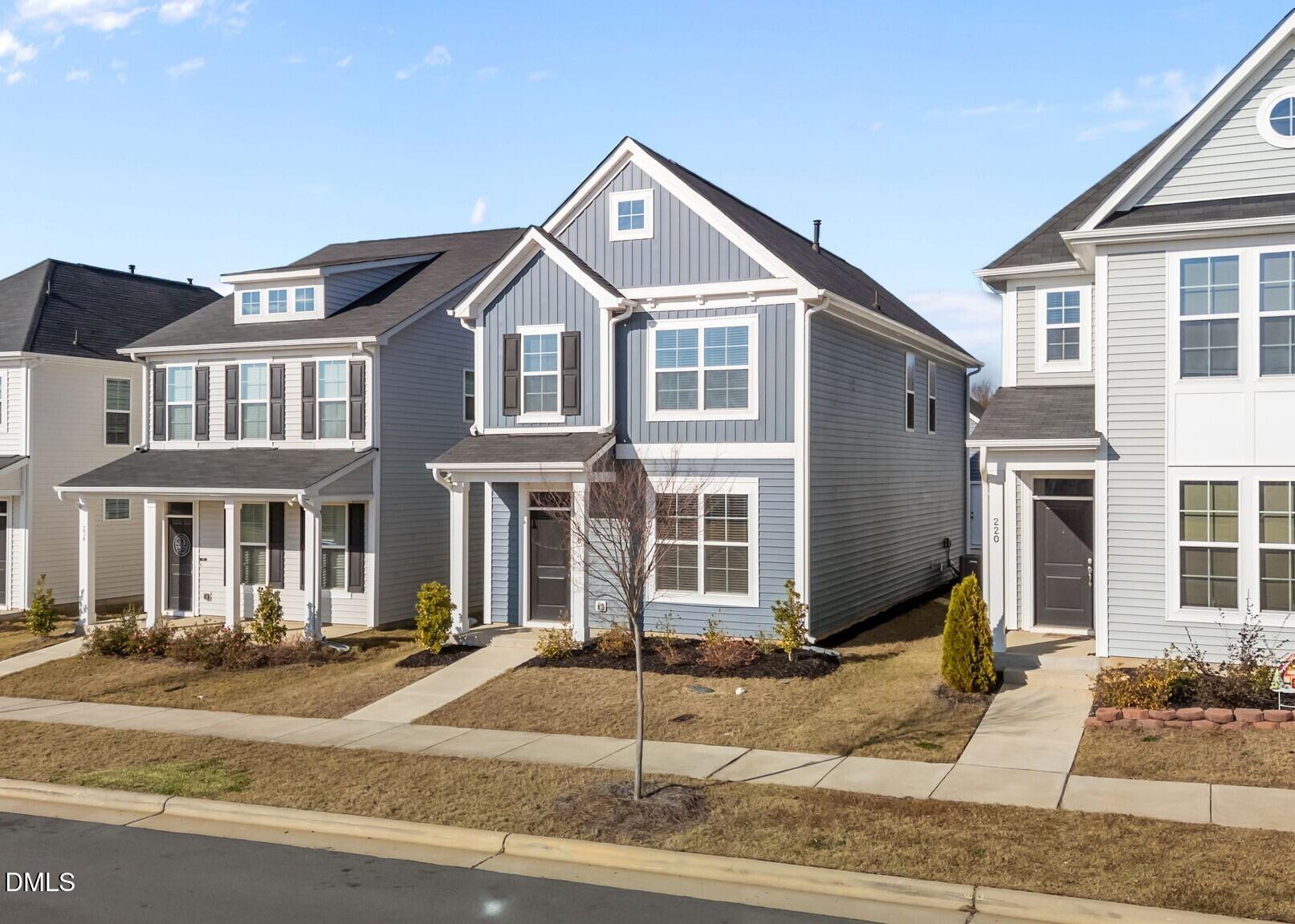 226 Blue Iris Parkway