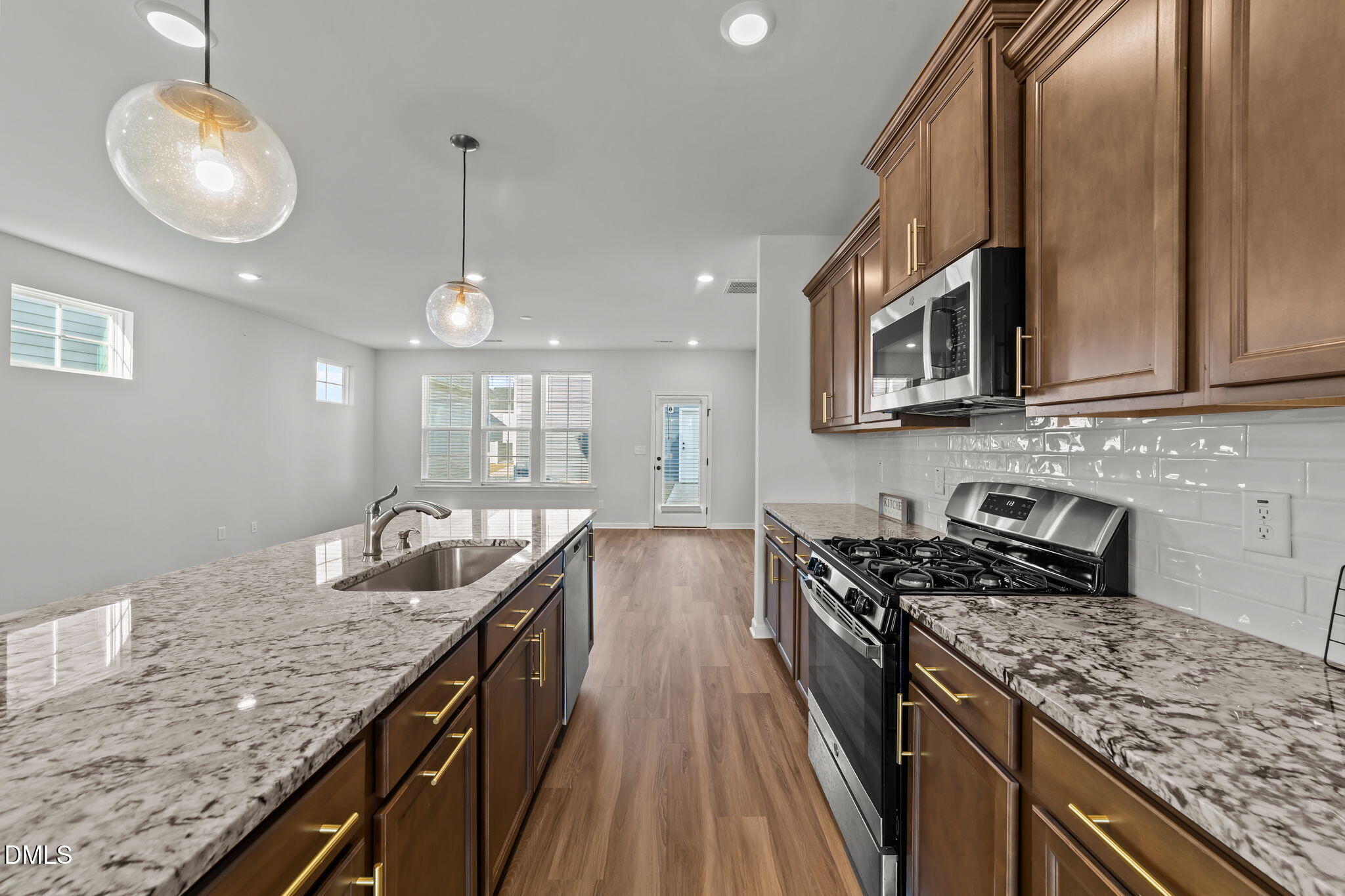 226 Blue Iris Parkway