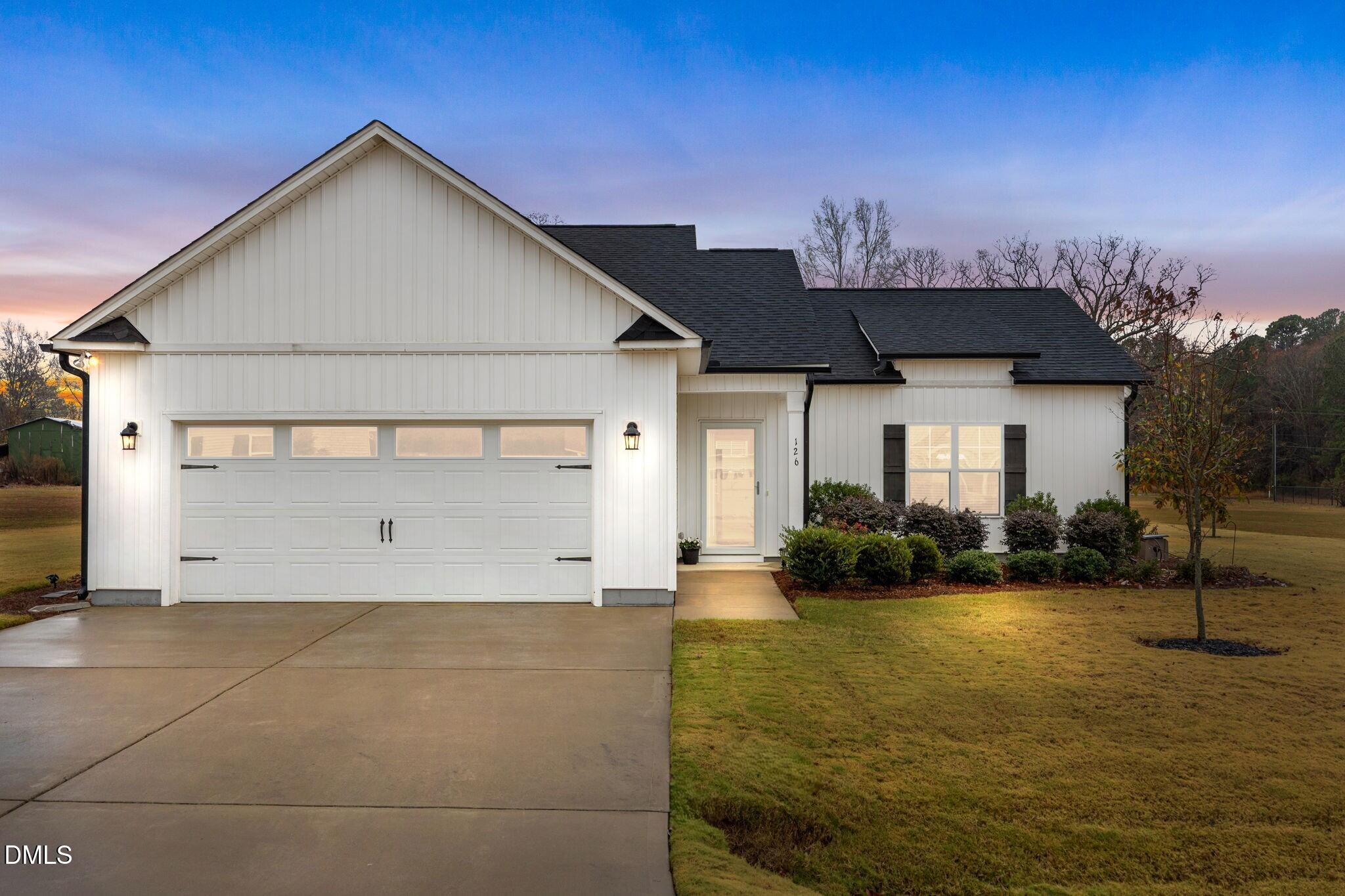 126 Arrow Lane