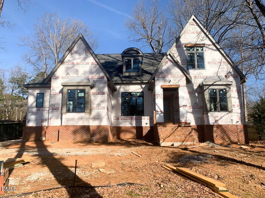 1105 Kingwood Drive