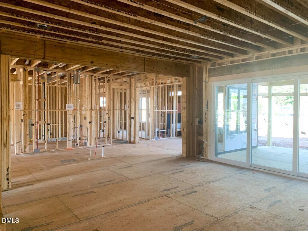 1105 Kingwood Drive