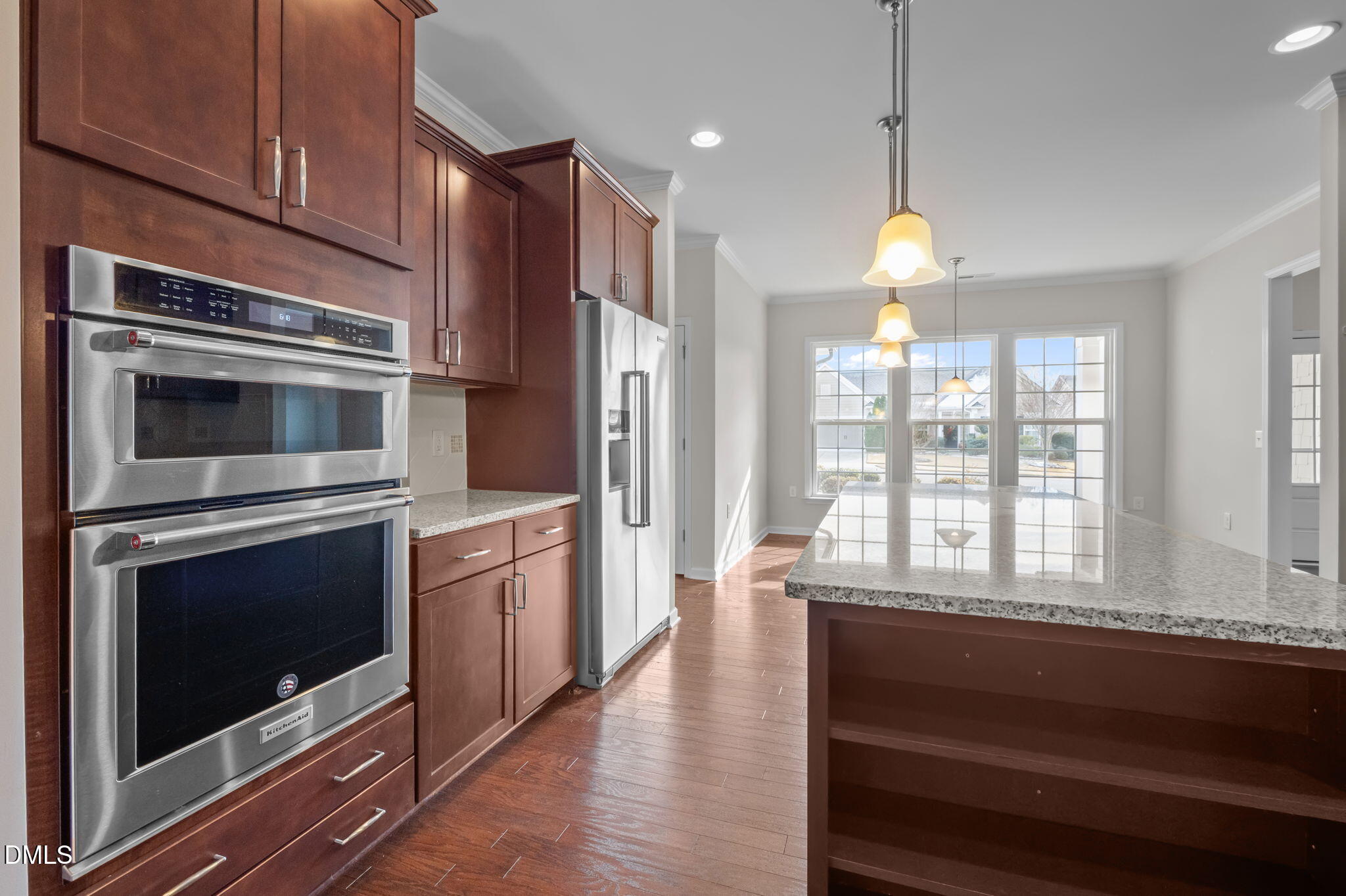 105 Tanoak Court