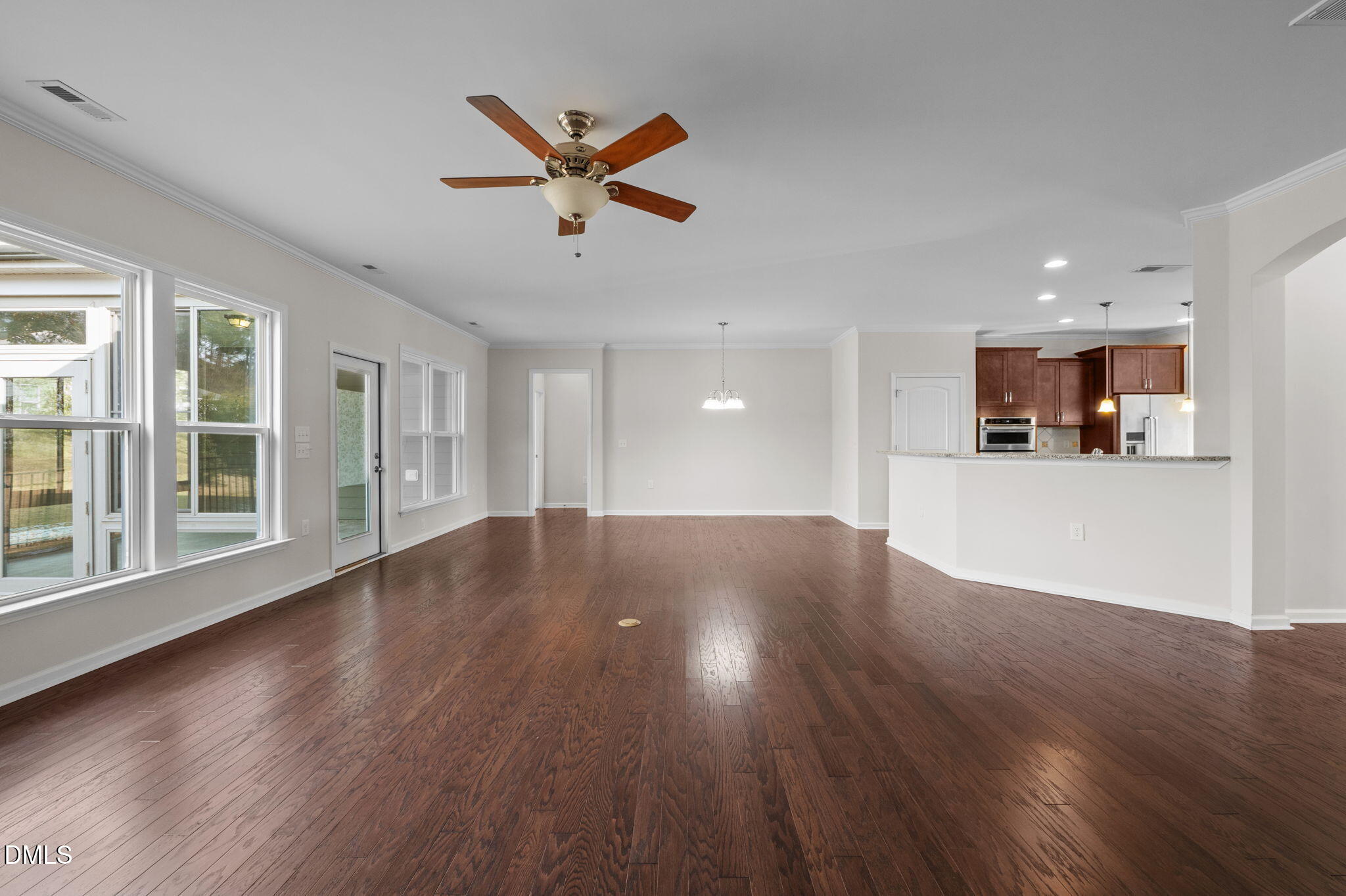 105 Tanoak Court