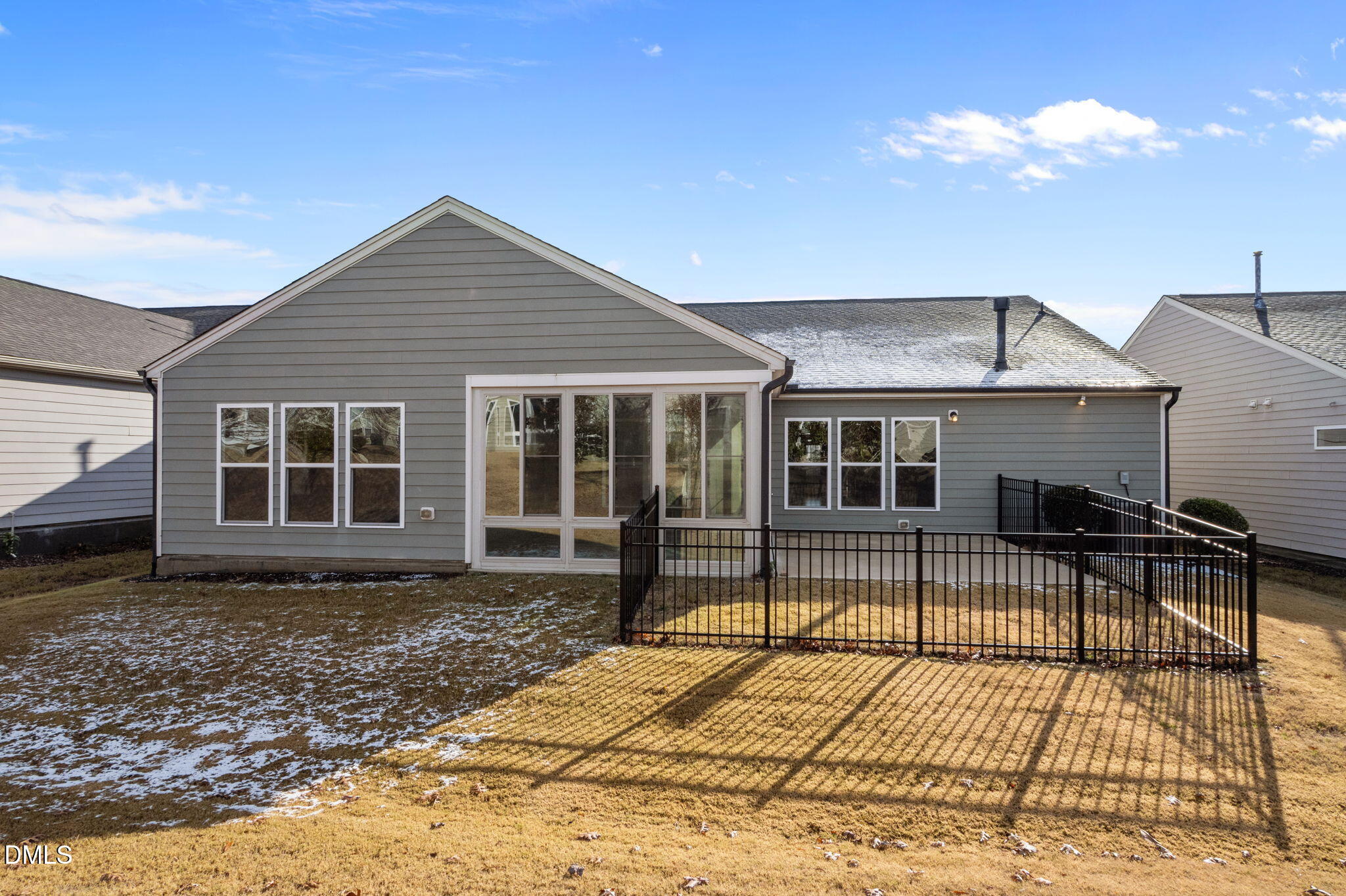 105 Tanoak Court