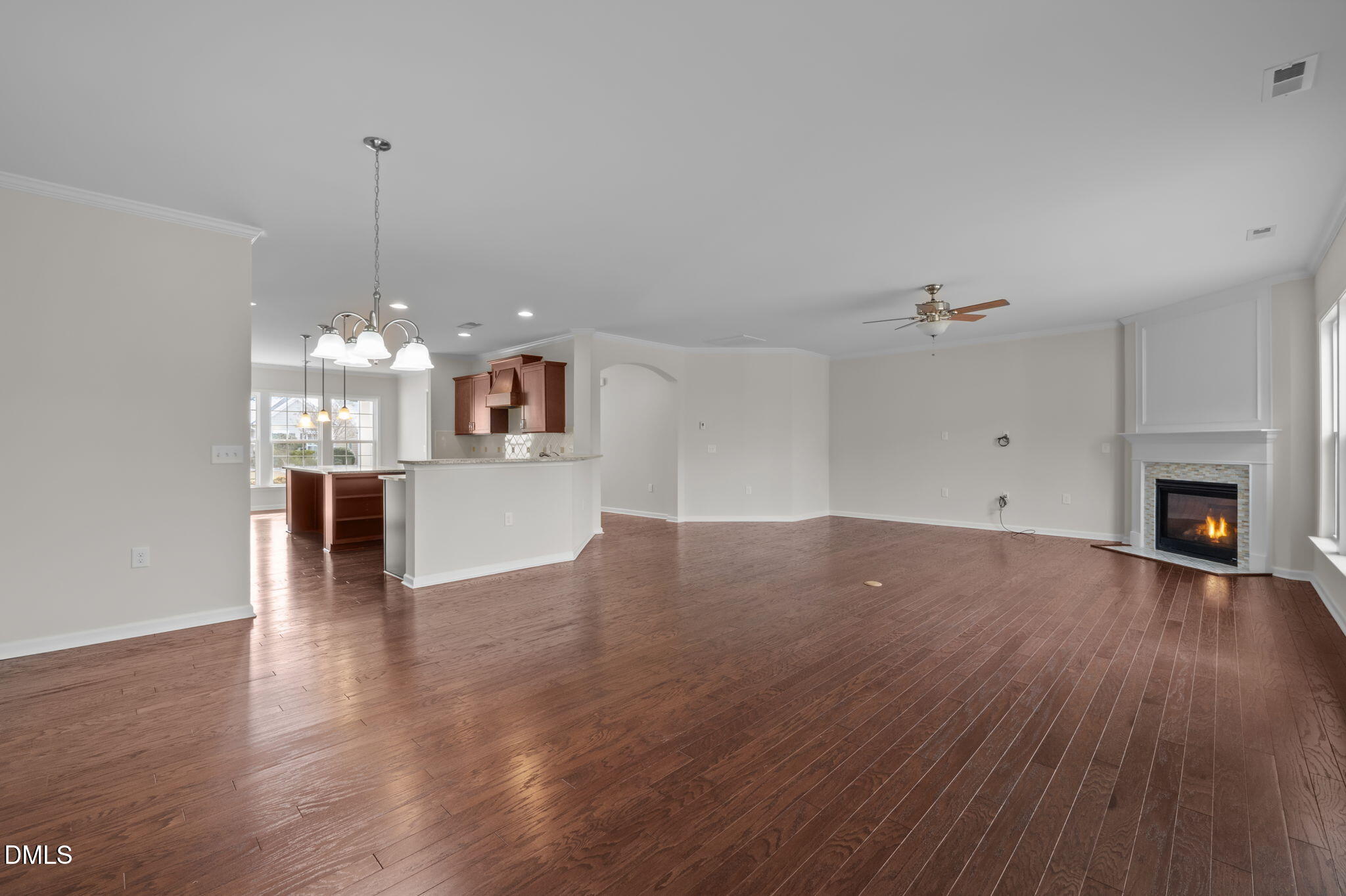 105 Tanoak Court