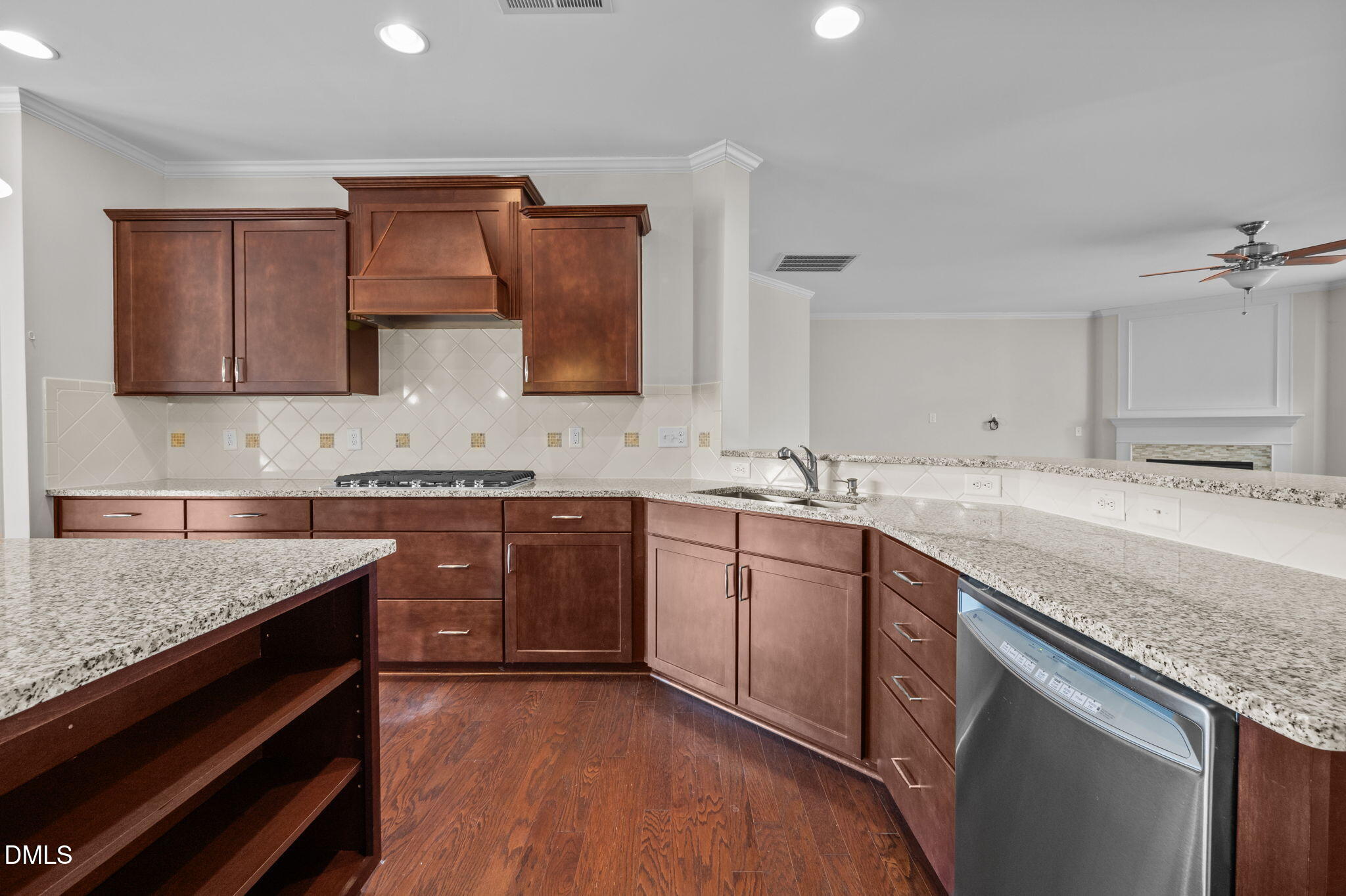 105 Tanoak Court