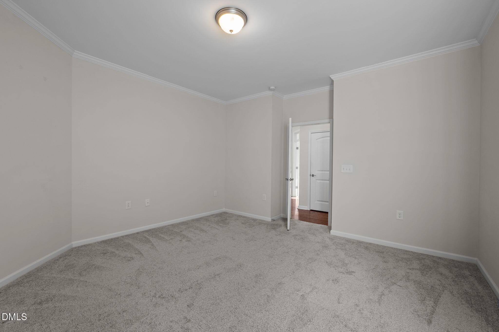 105 Tanoak Court
