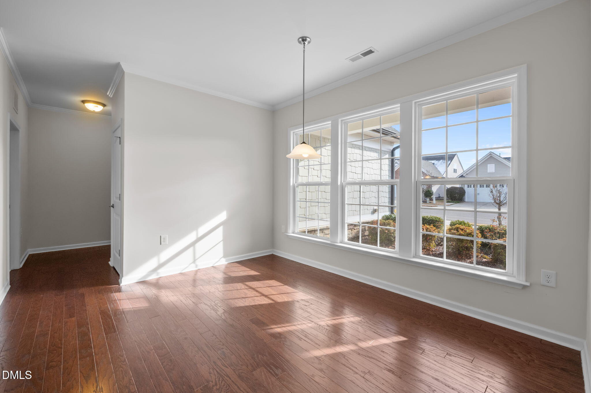 105 Tanoak Court