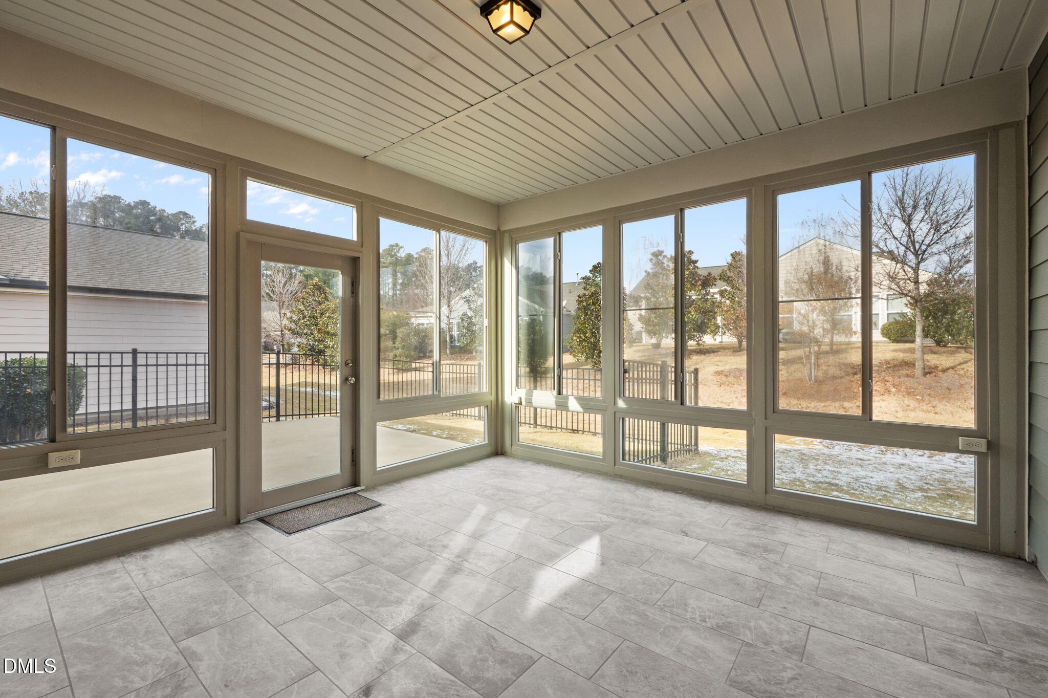 105 Tanoak Court