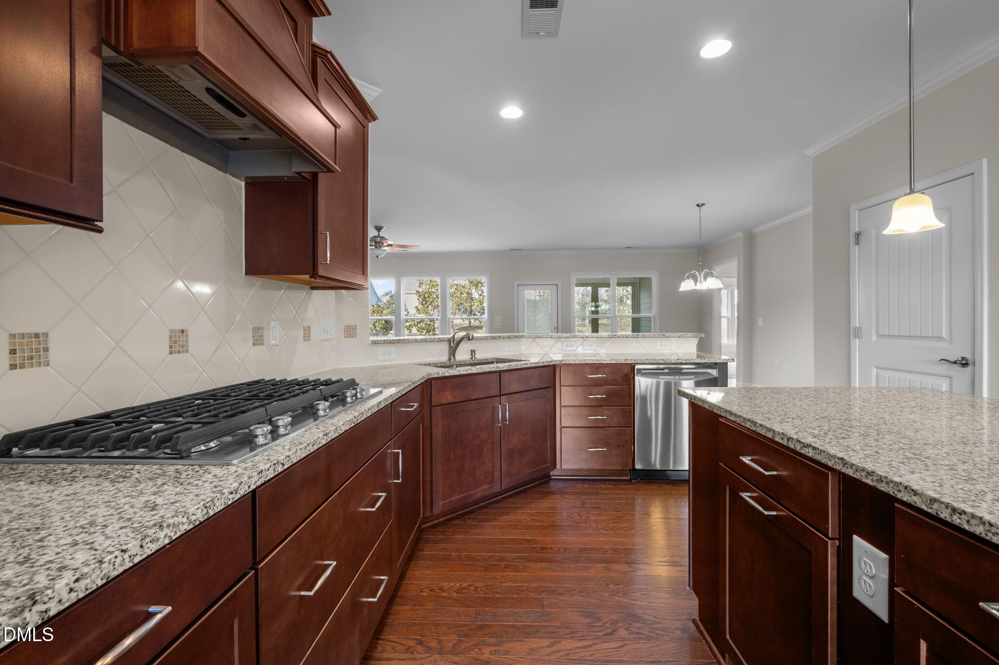 105 Tanoak Court