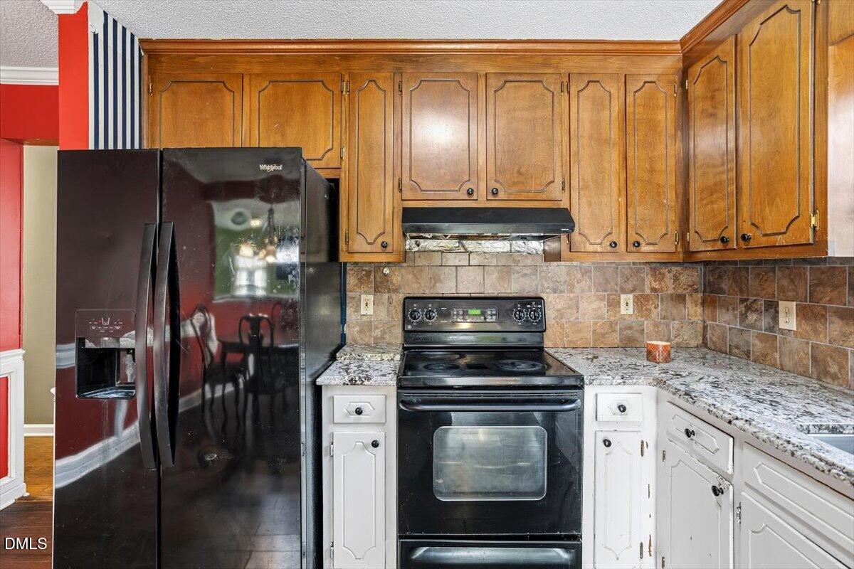 4104 Lodge Allen Court