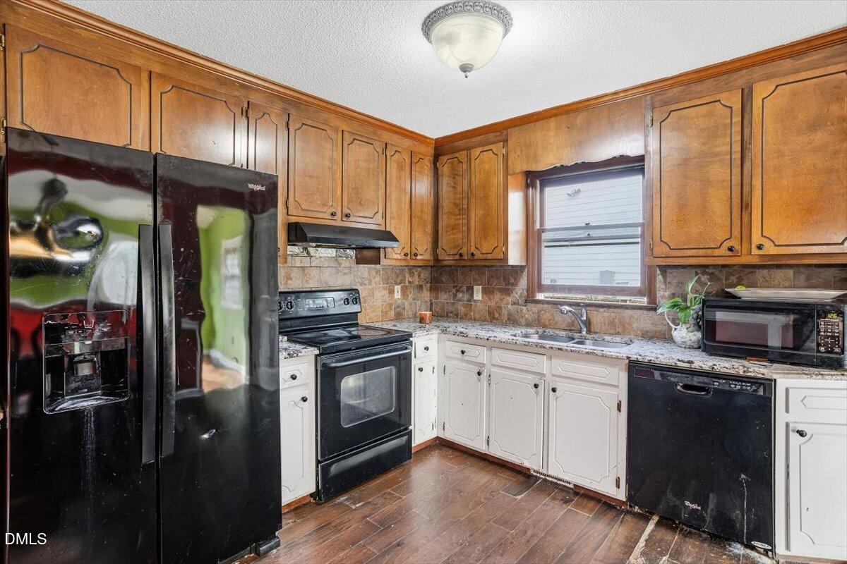 4104 Lodge Allen Court
