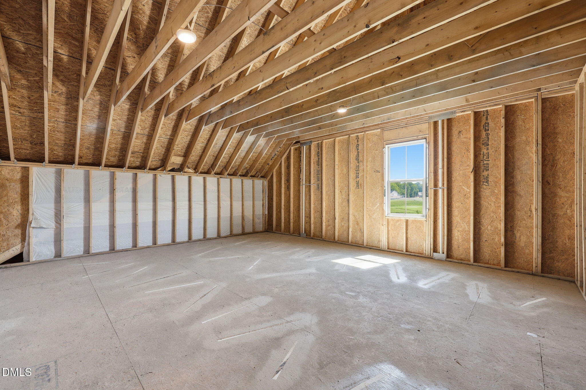 120 Broadleaf Lane