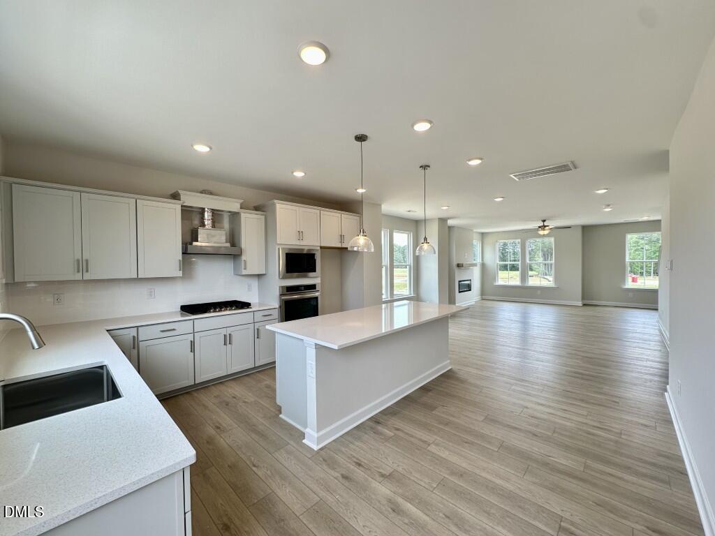 610 Thatch Lane