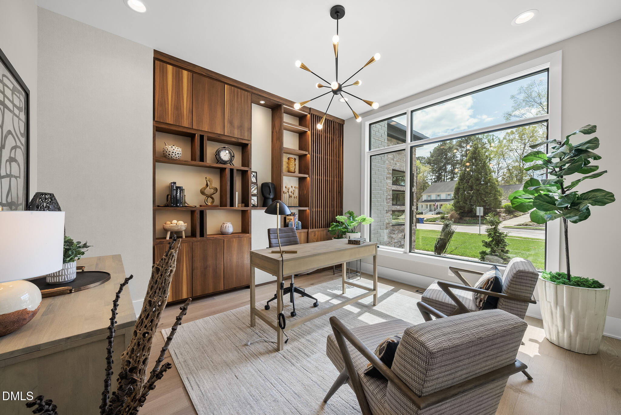 1925 Hunting Ridge Road