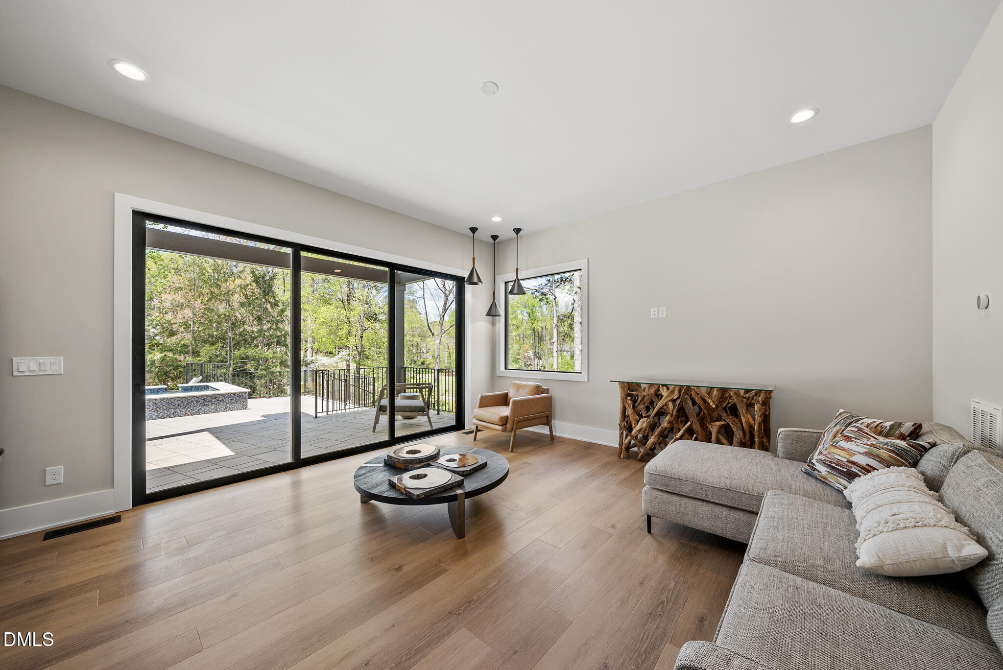 1925 Hunting Ridge Road