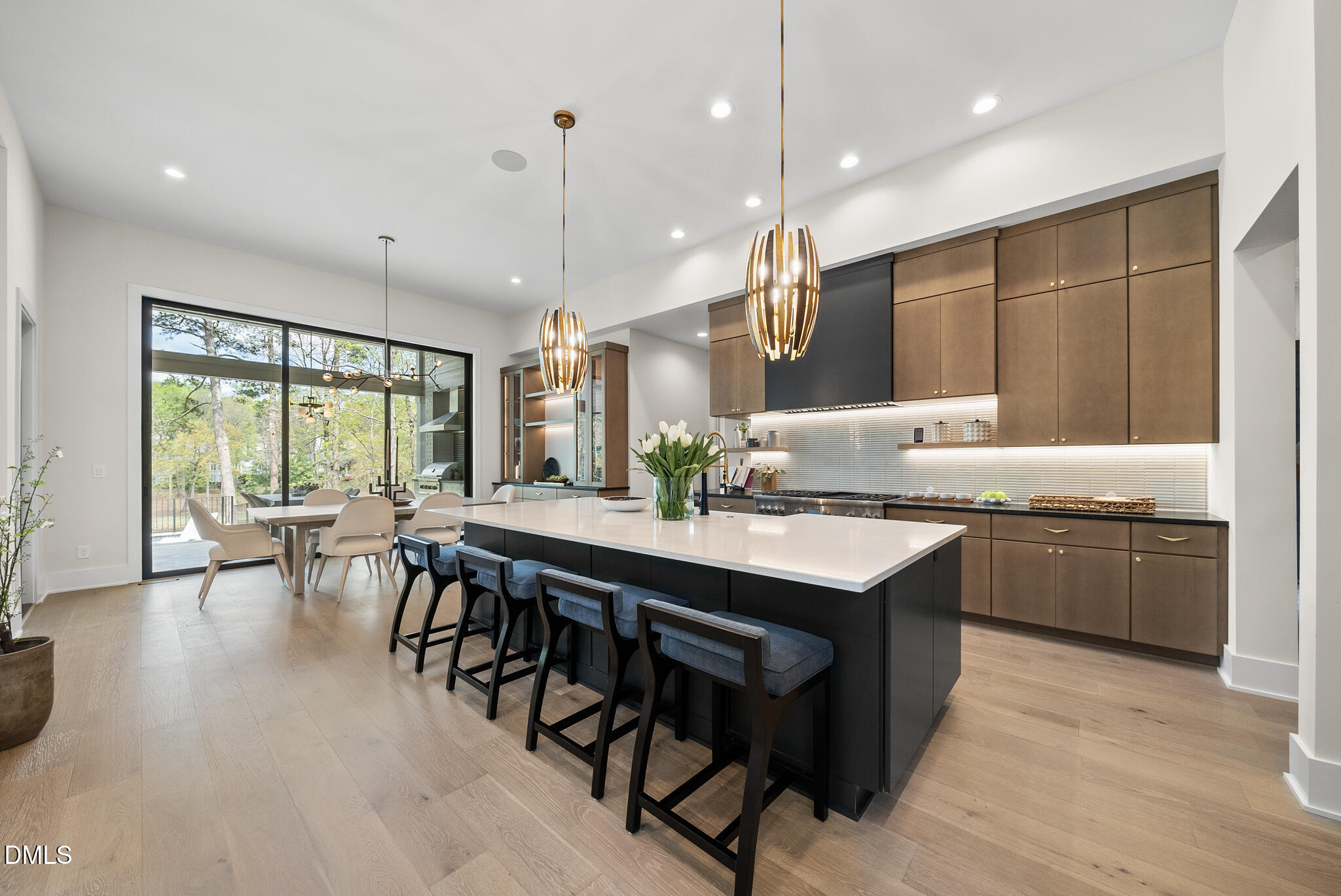 1925 Hunting Ridge Road