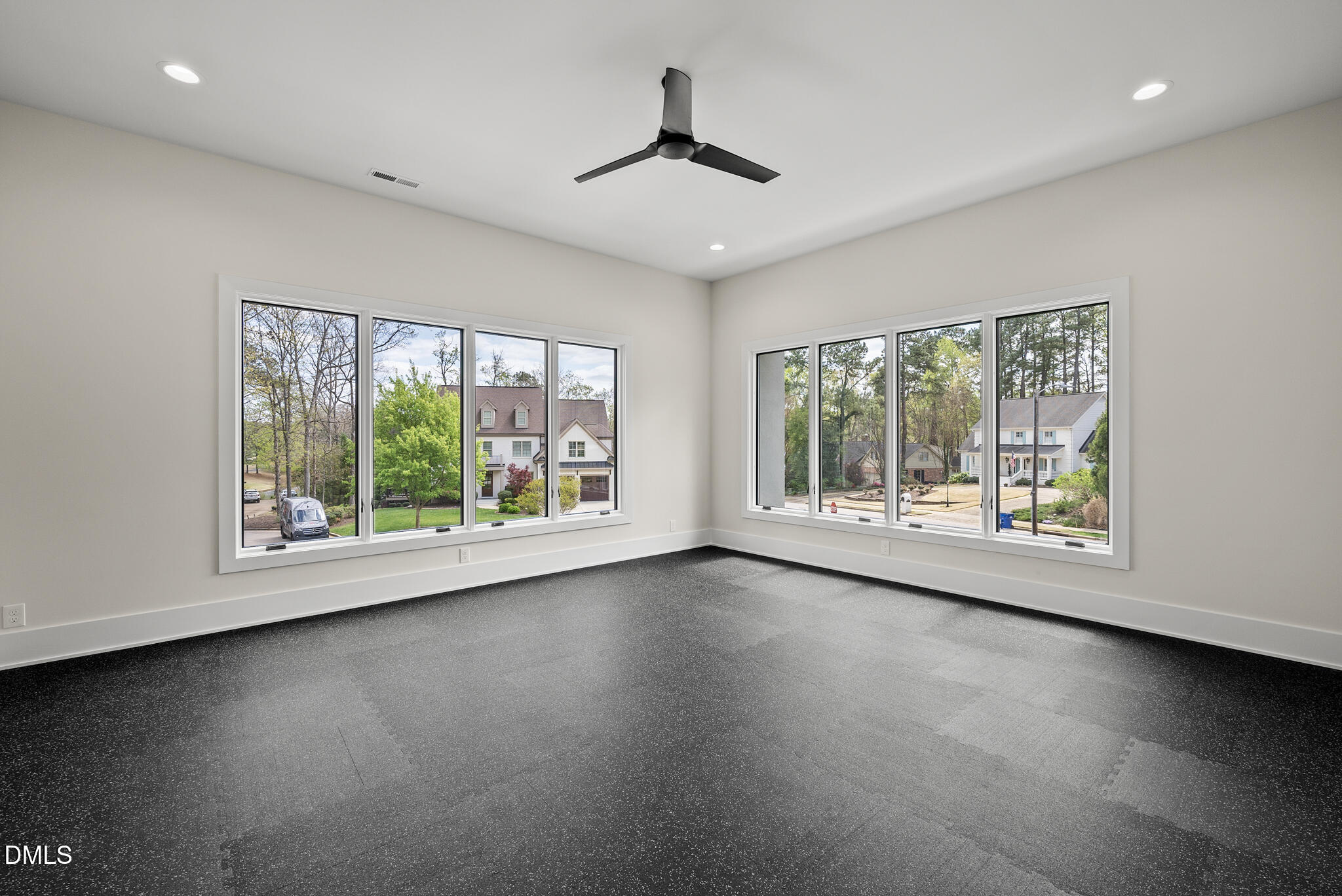 1925 Hunting Ridge Road