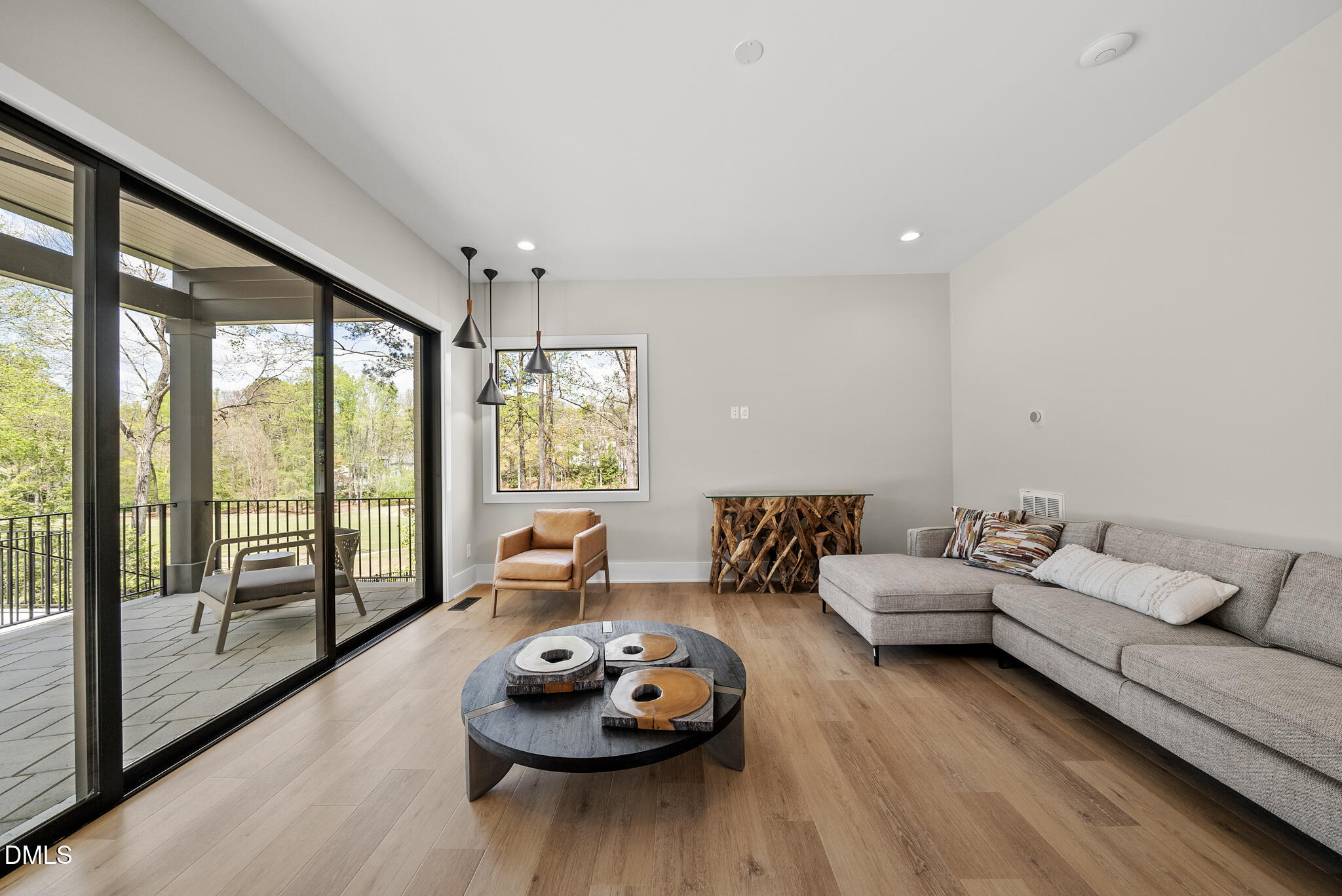 1925 Hunting Ridge Road