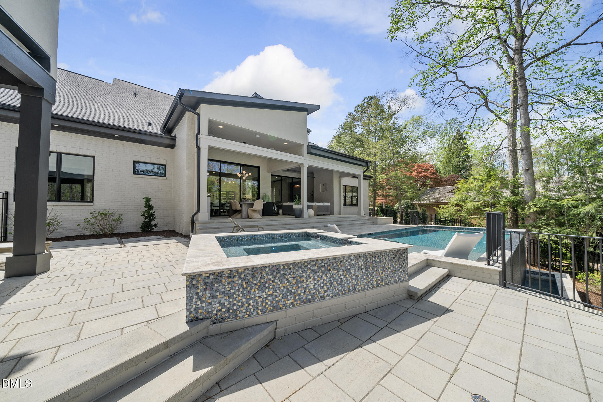 1925 Hunting Ridge Road