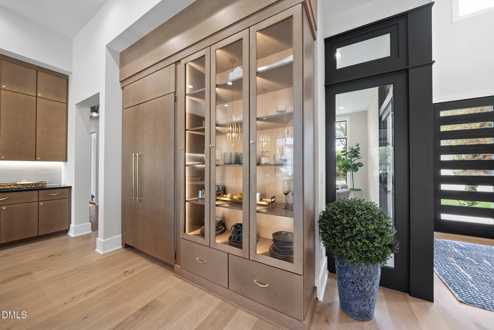 1925 Hunting Ridge Road