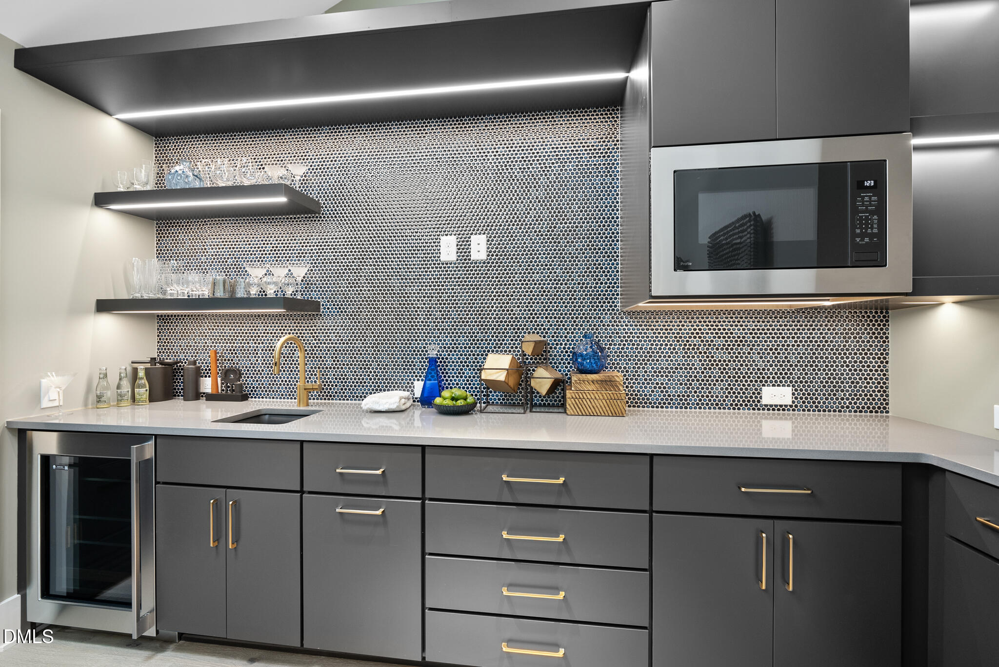 1925 Hunting Ridge Road