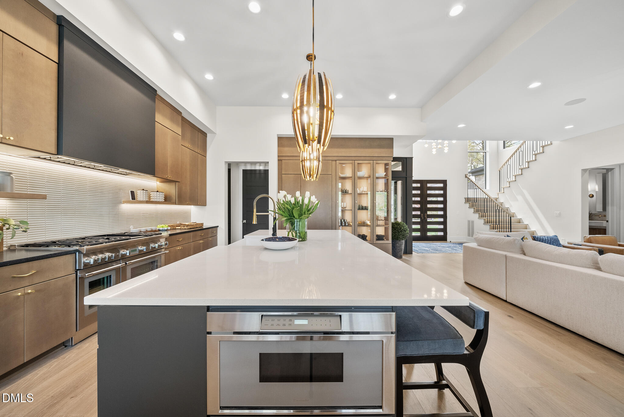 1925 Hunting Ridge Road