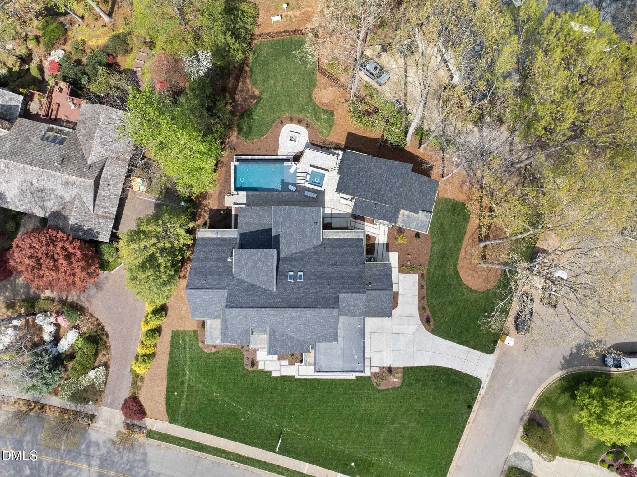 1925 Hunting Ridge Road