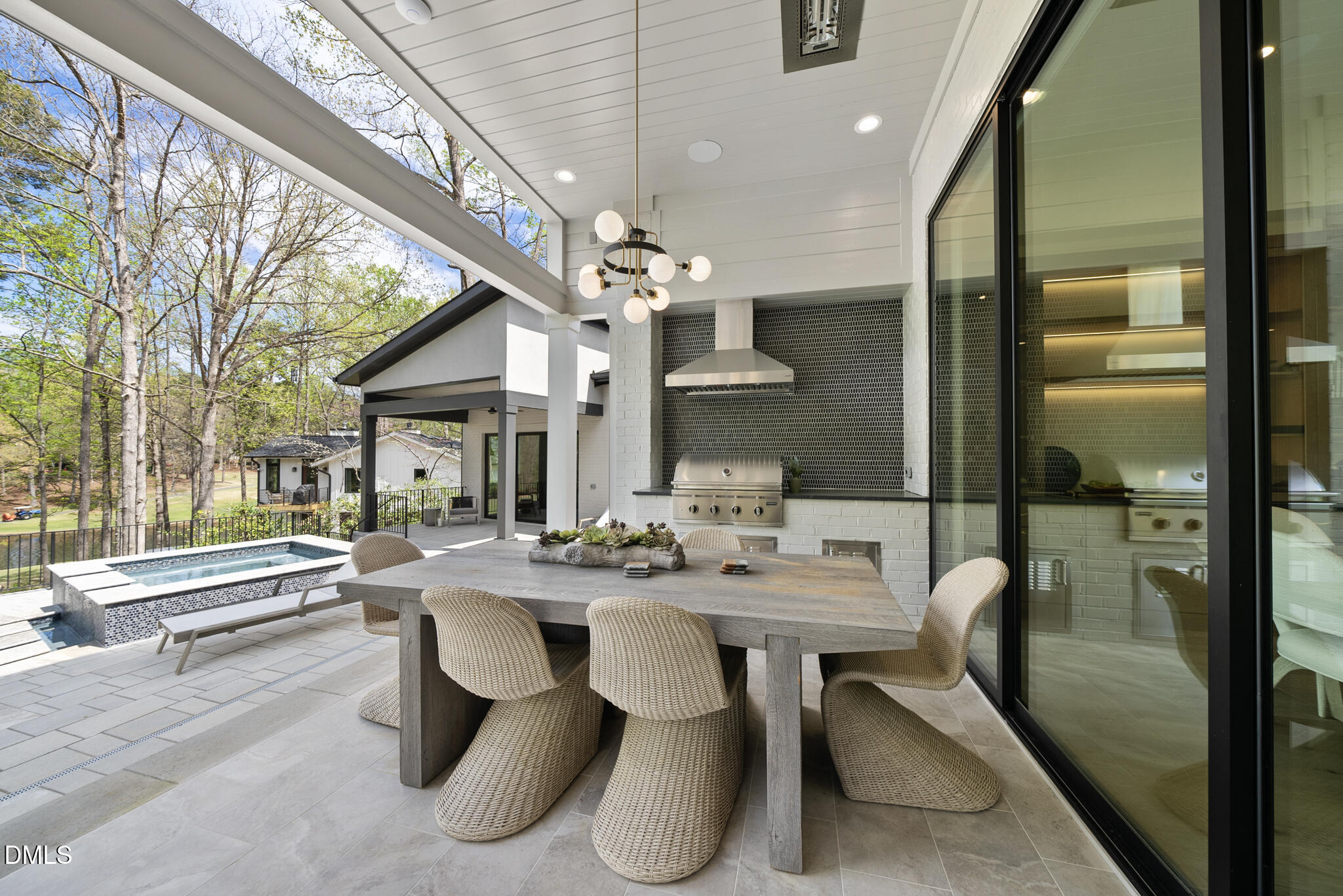 1925 Hunting Ridge Road