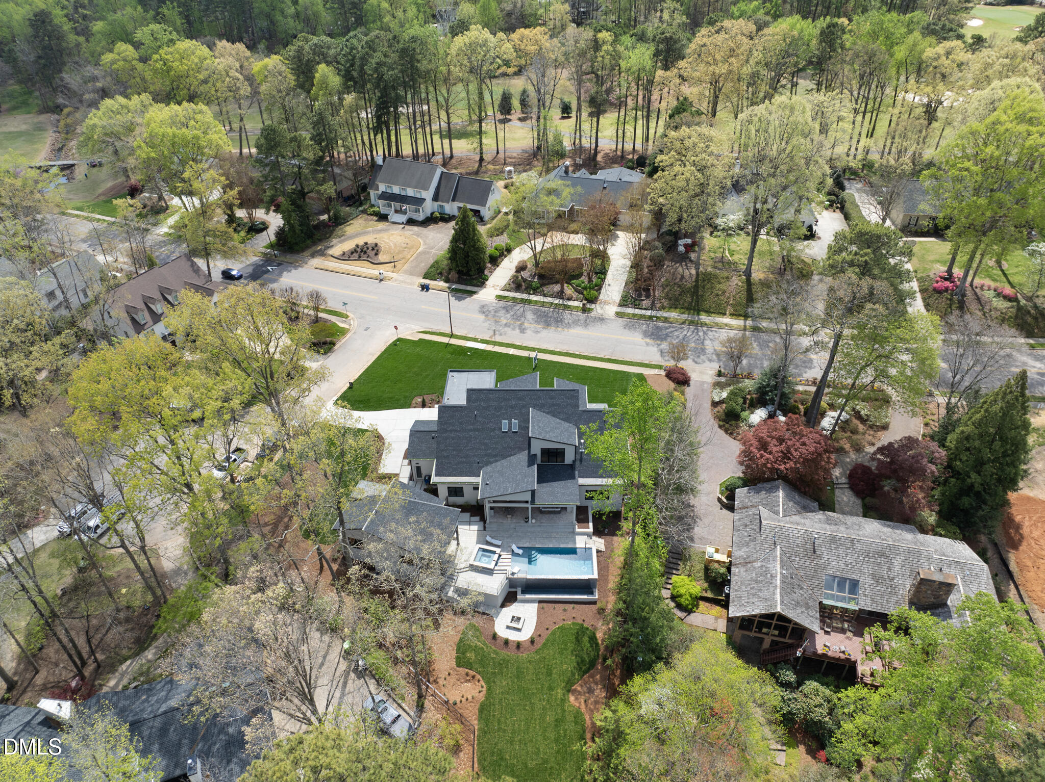 1925 Hunting Ridge Road