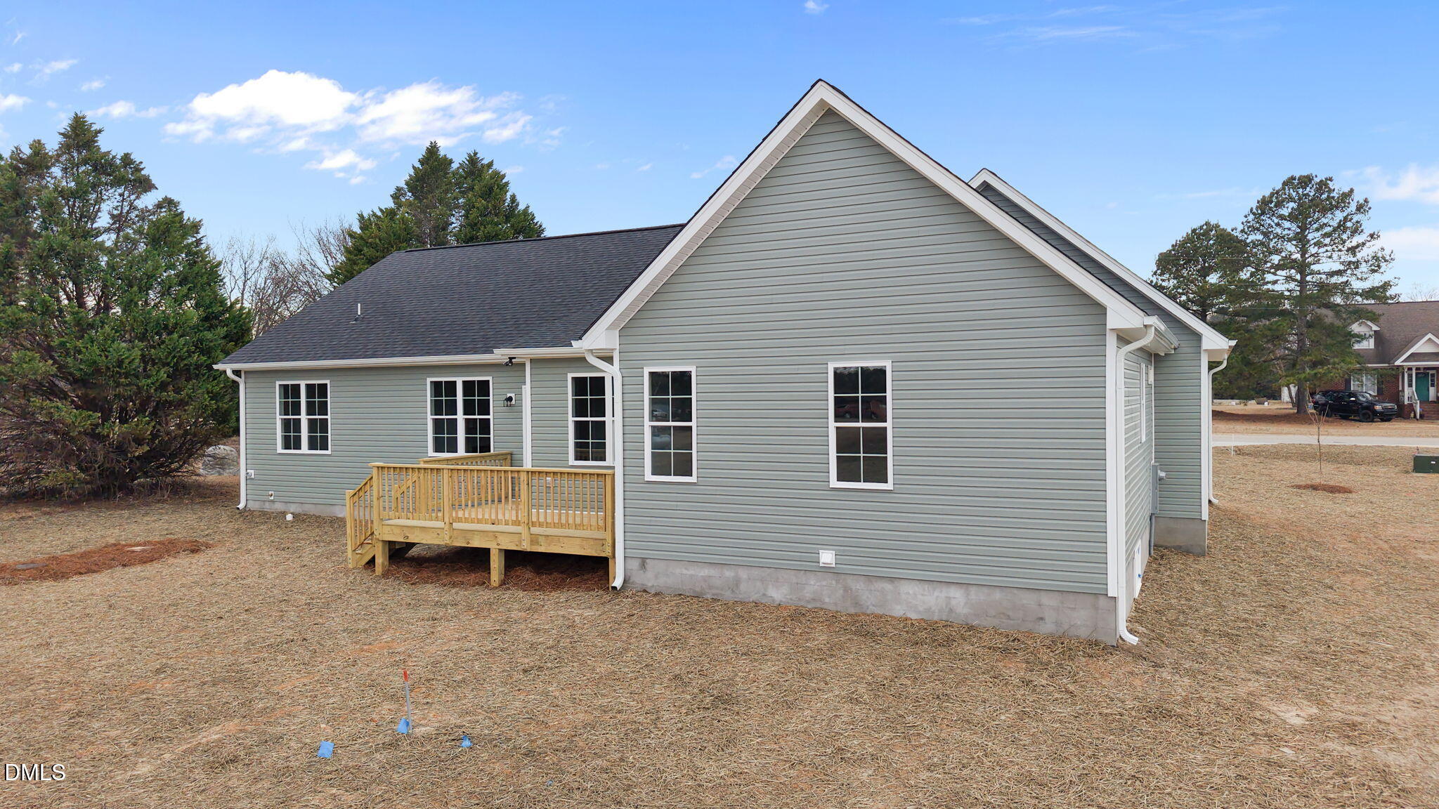 7507 Squirrel Den Road