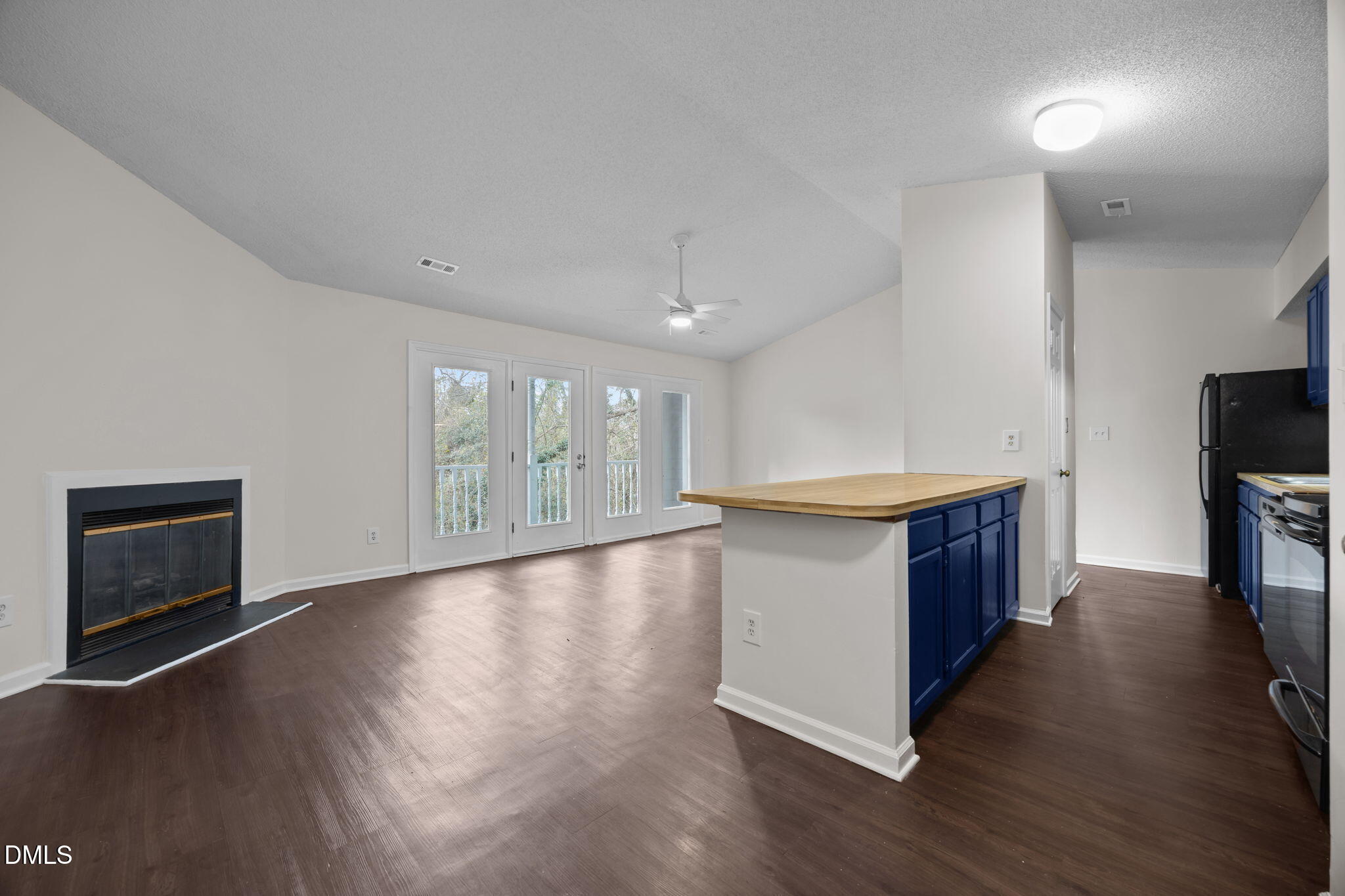 1321-302 Park Glen Drive # 8j Unit: Building 8j
