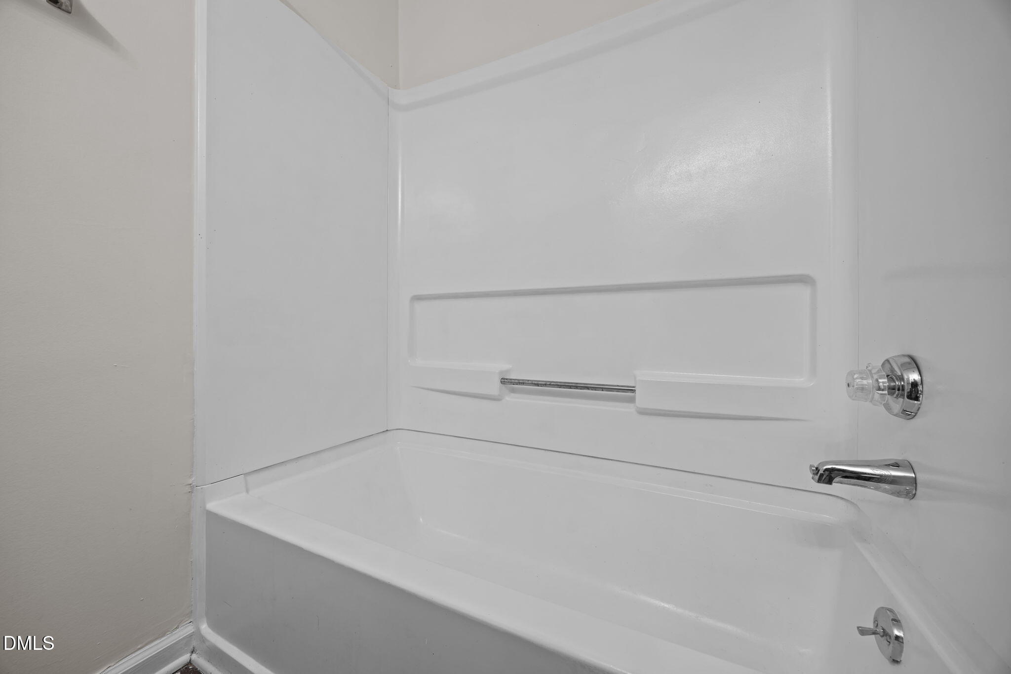 1321-302 Park Glen Drive # 8j Unit: Building 8j