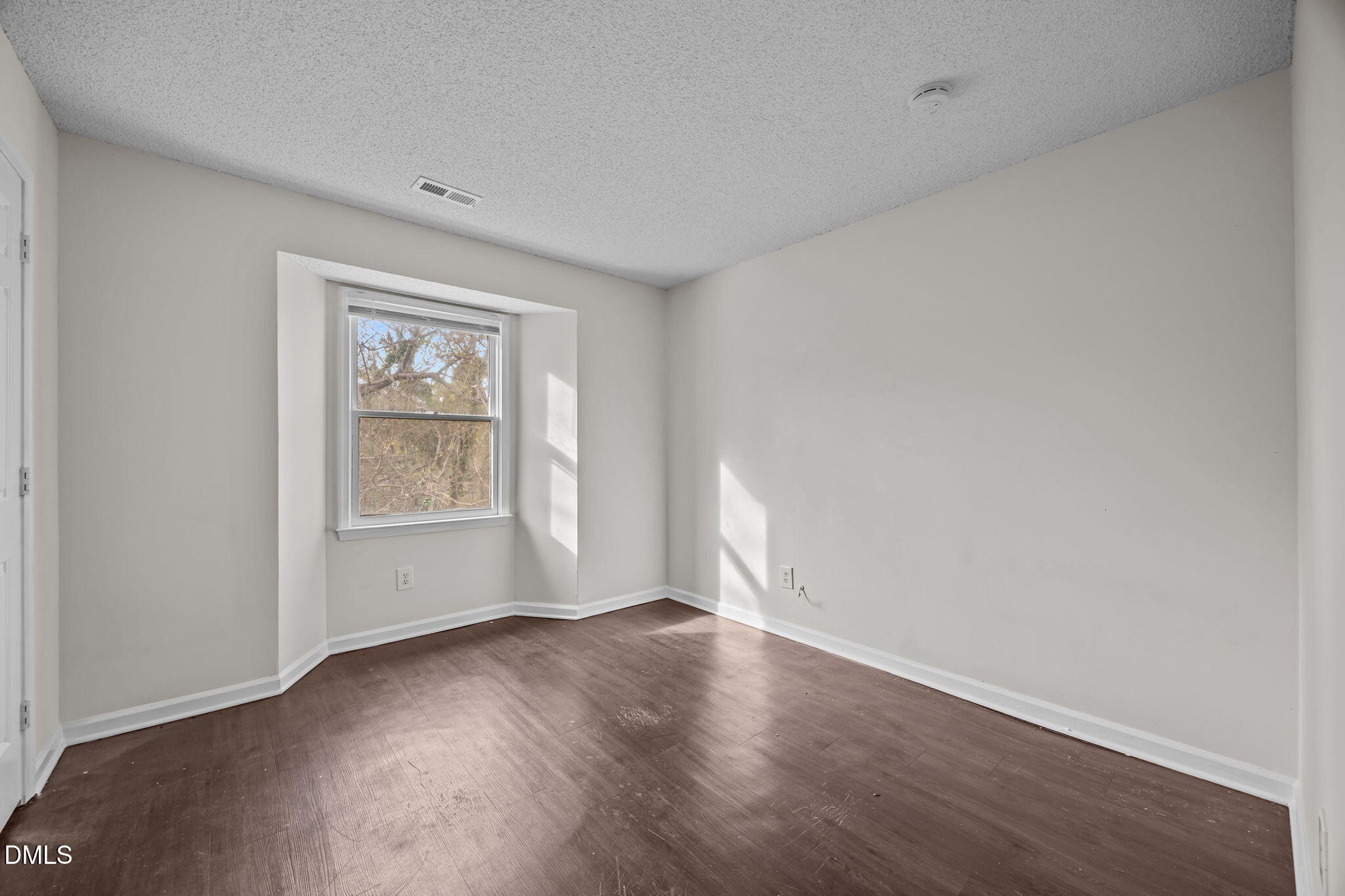 1321-302 Park Glen Drive # 8j Unit: Building 8j