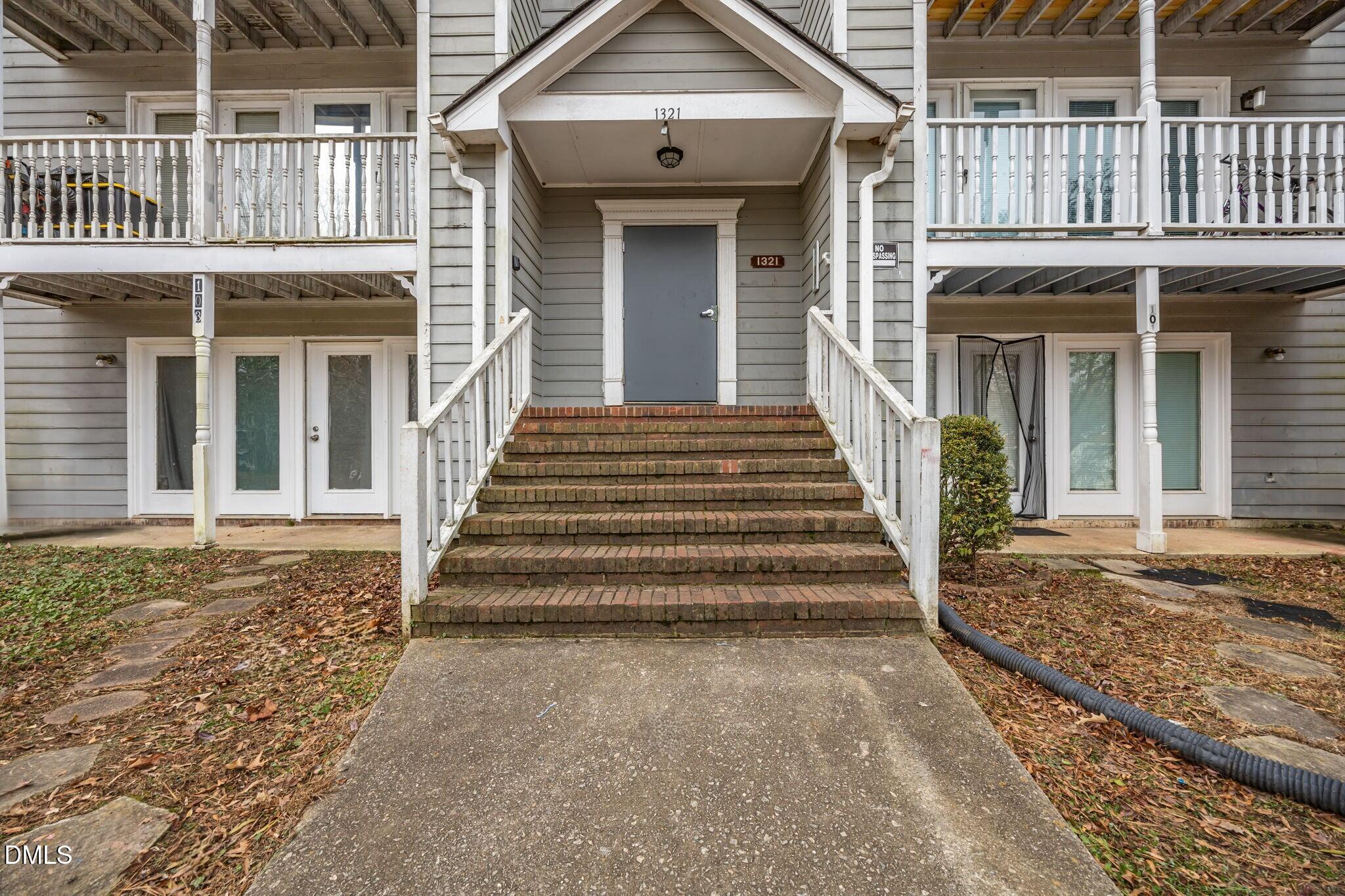 1321-302 Park Glen Drive # 8j Unit: Building 8j
