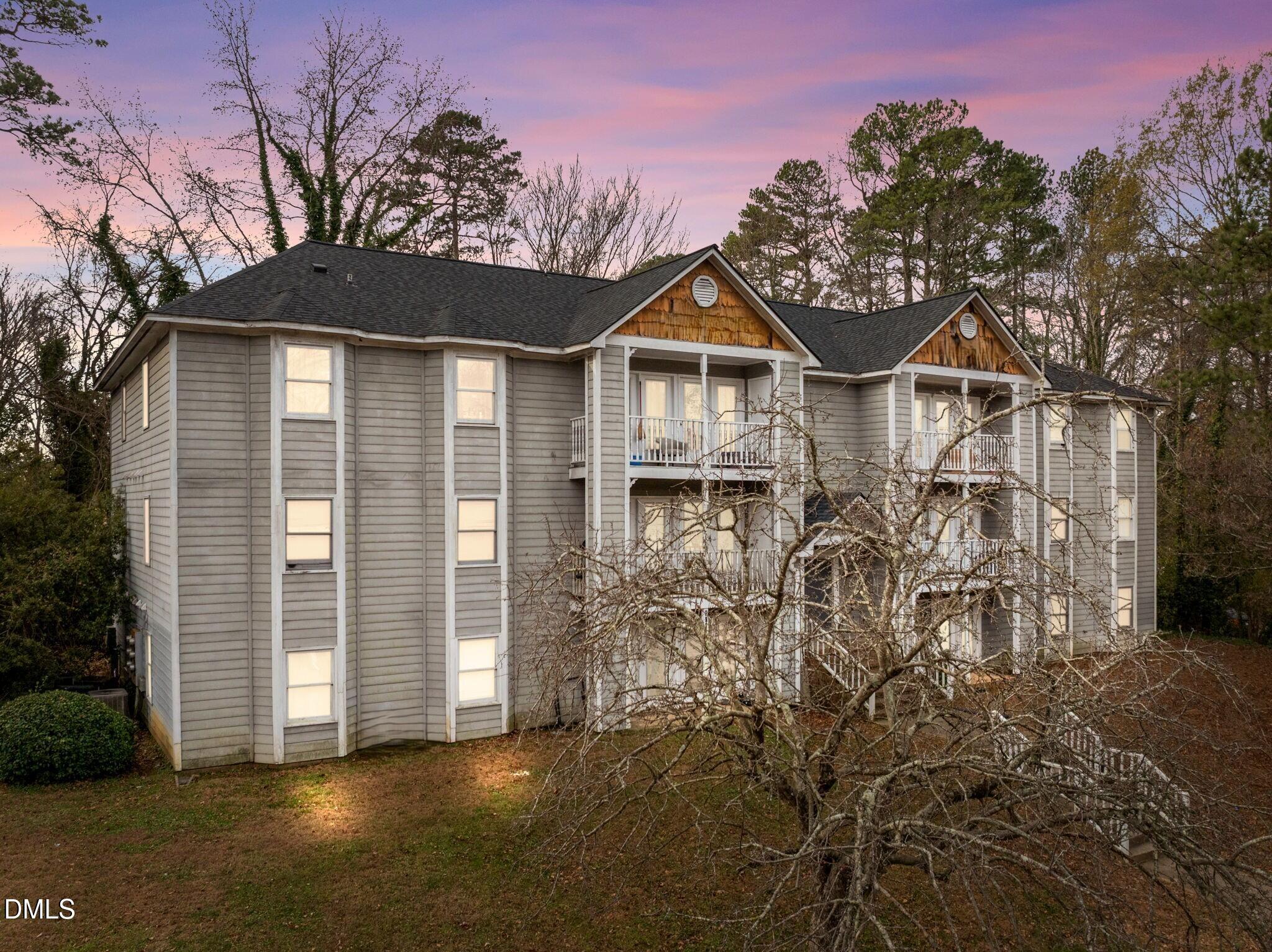 1321-302 Park Glen Drive # 8j Unit: Building 8j