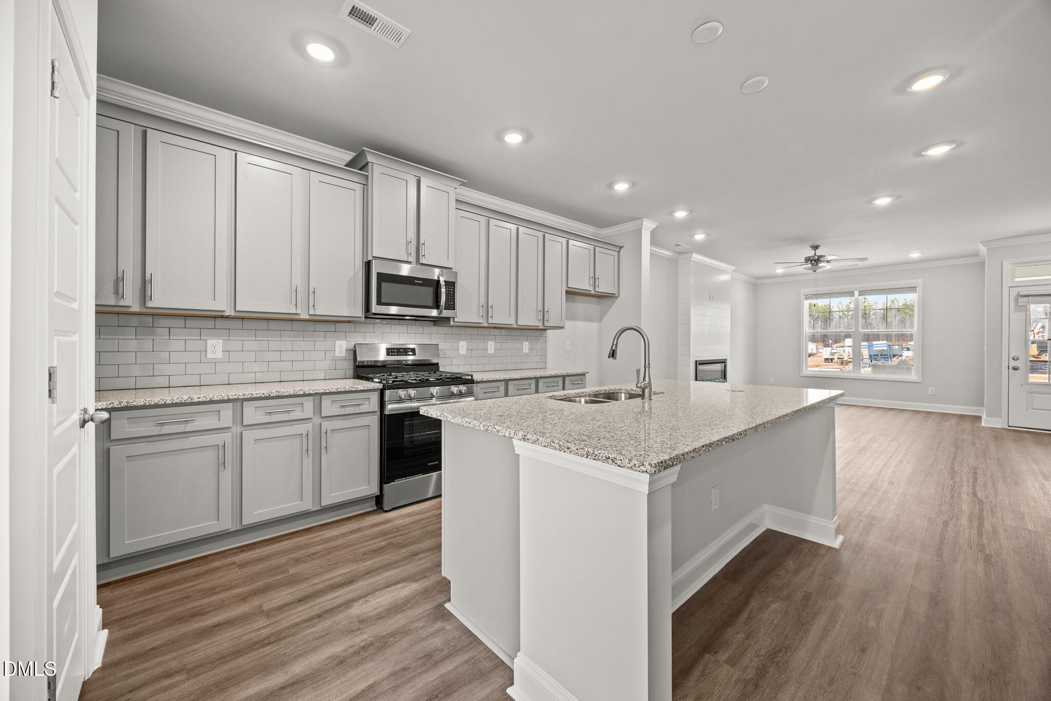 718 Winton Way # 549