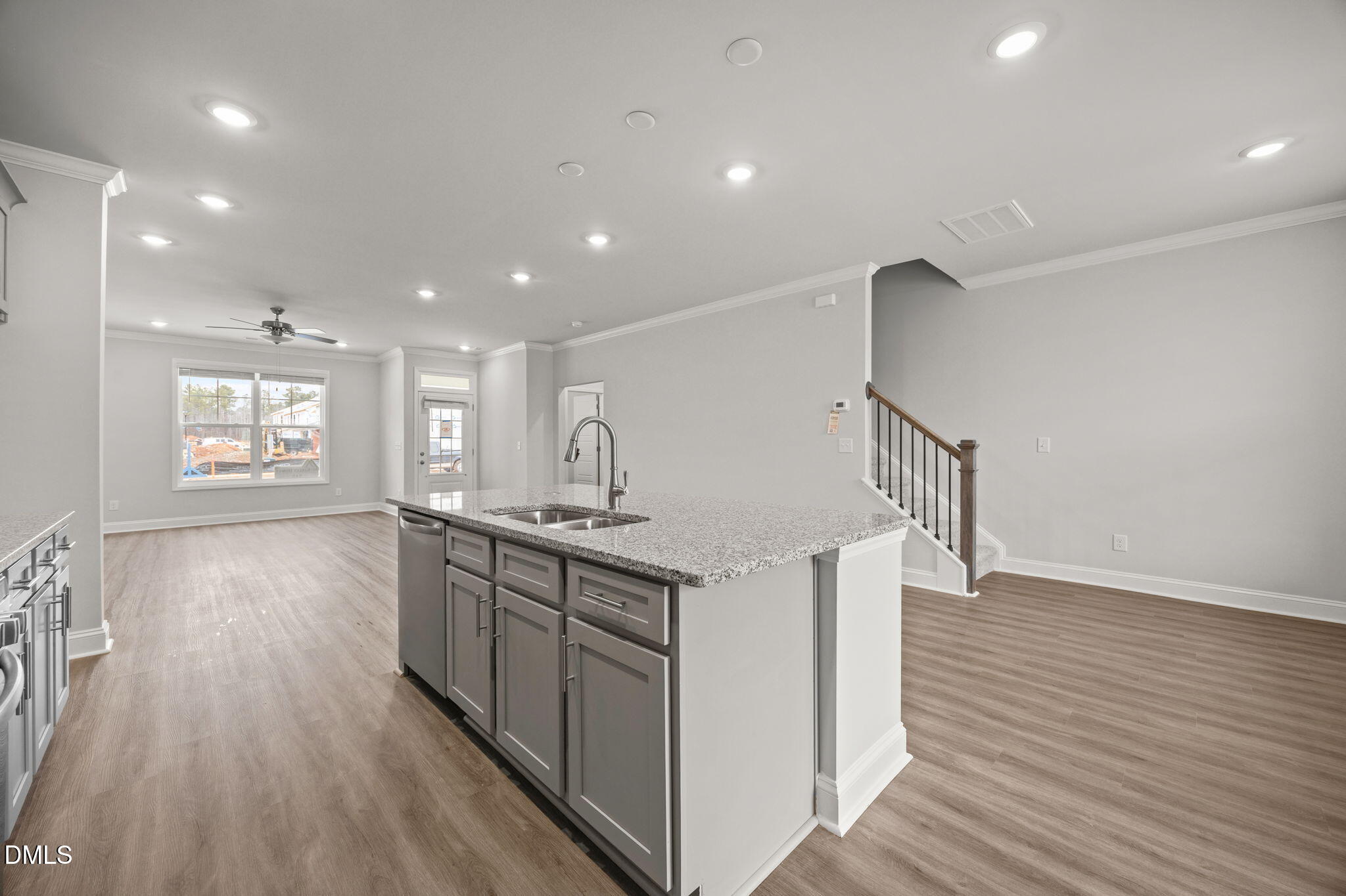 718 Winton Way # 549