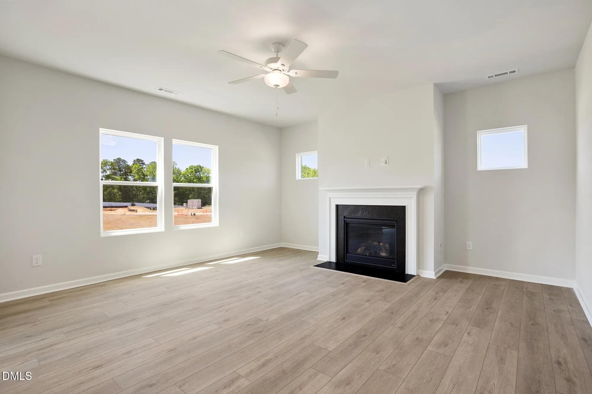 8 Lotus Bend Way