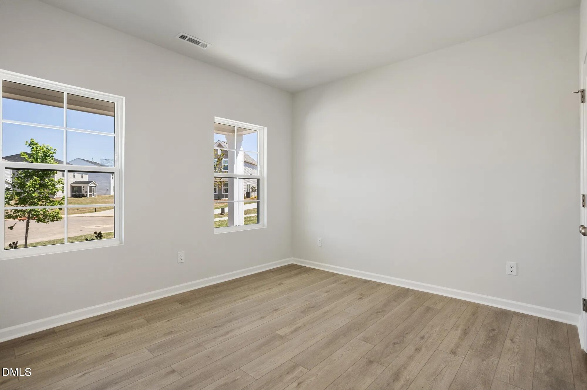 8 Lotus Bend Way