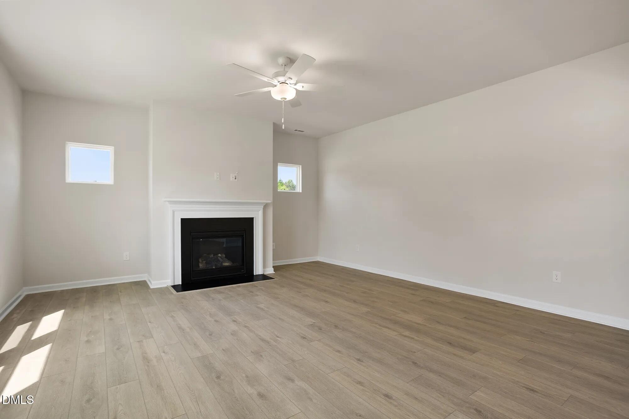 8 Lotus Bend Way