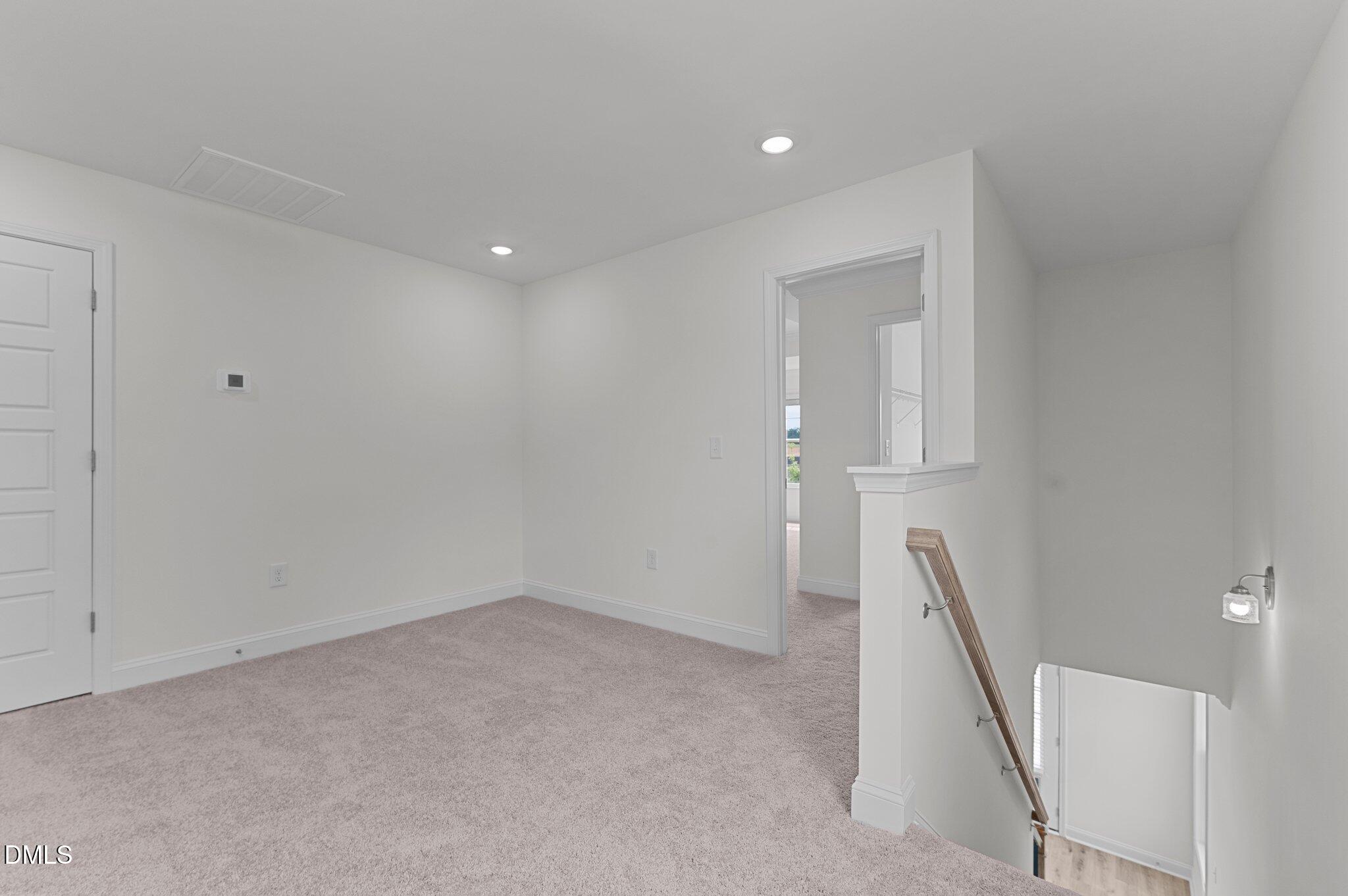 933 Alma Railway Drive # 553