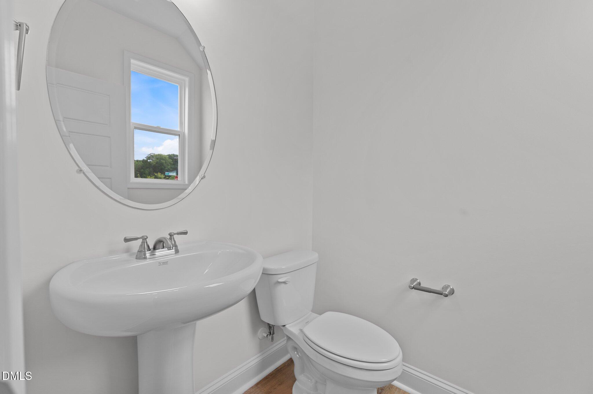 933 Alma Railway Drive # 553