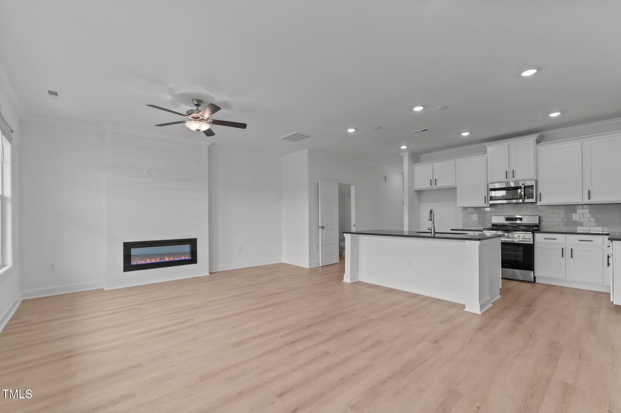 935 Alma Railway Drive # 554